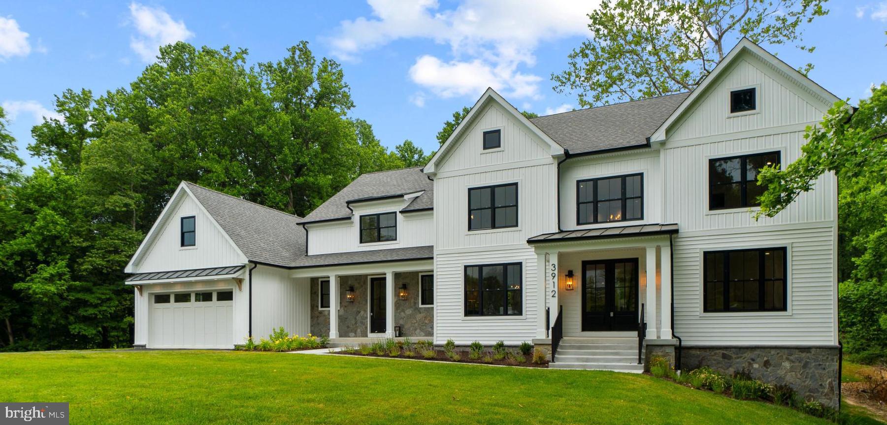 EDGEWATER - Residential