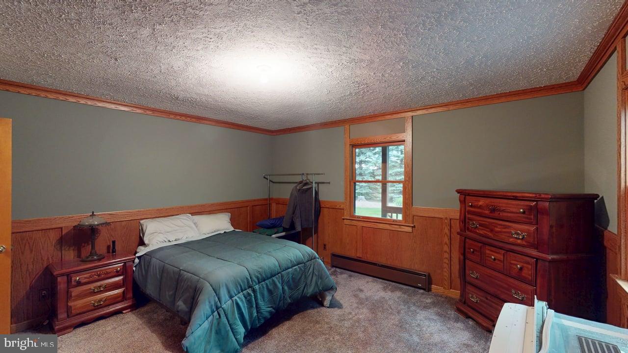 HIGH MOUNTAIN ORCHARDS - Residential