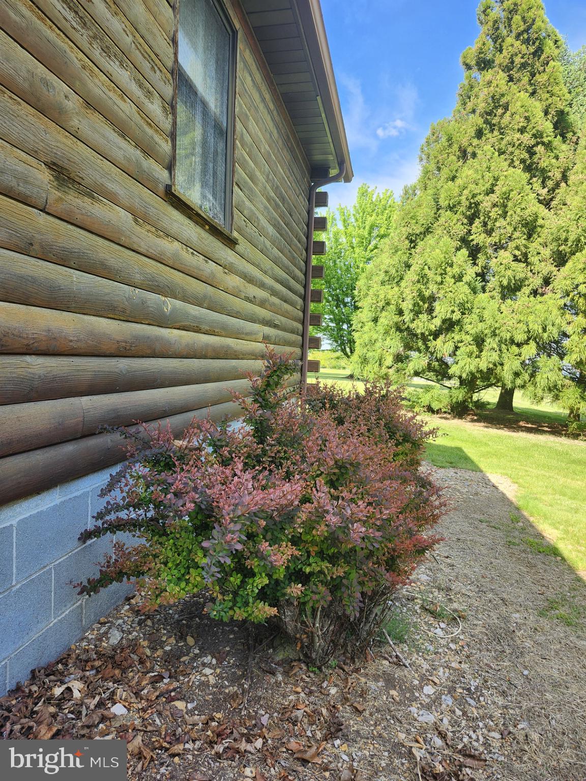 HIGH MOUNTAIN ORCHARDS - Residential