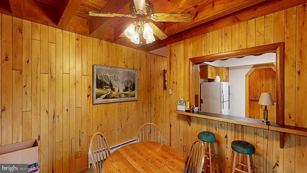 HIGH MOUNTAIN ORCHARDS - Residential