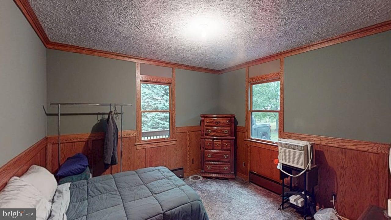 HIGH MOUNTAIN ORCHARDS - Residential