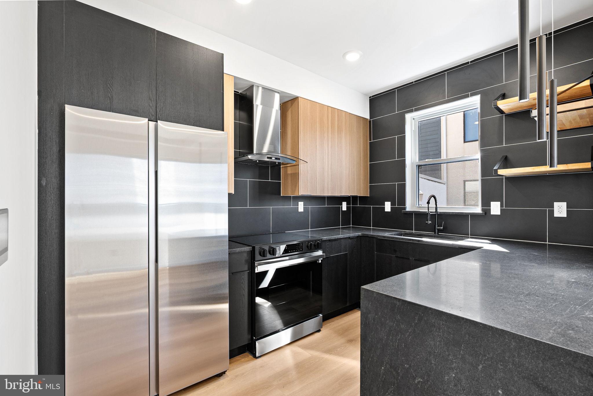 FISHTOWN - Residential Lease