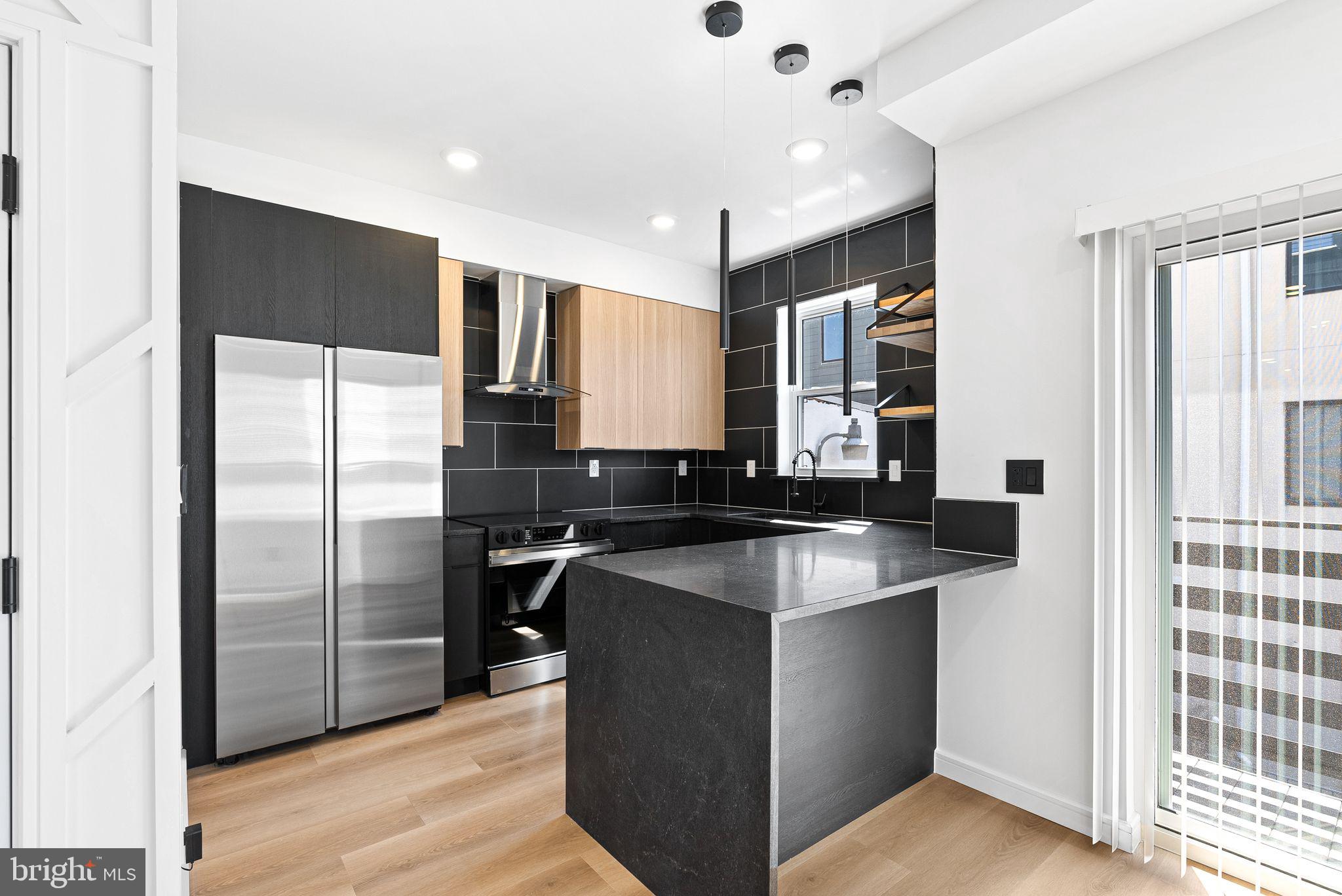 FISHTOWN - Residential Lease