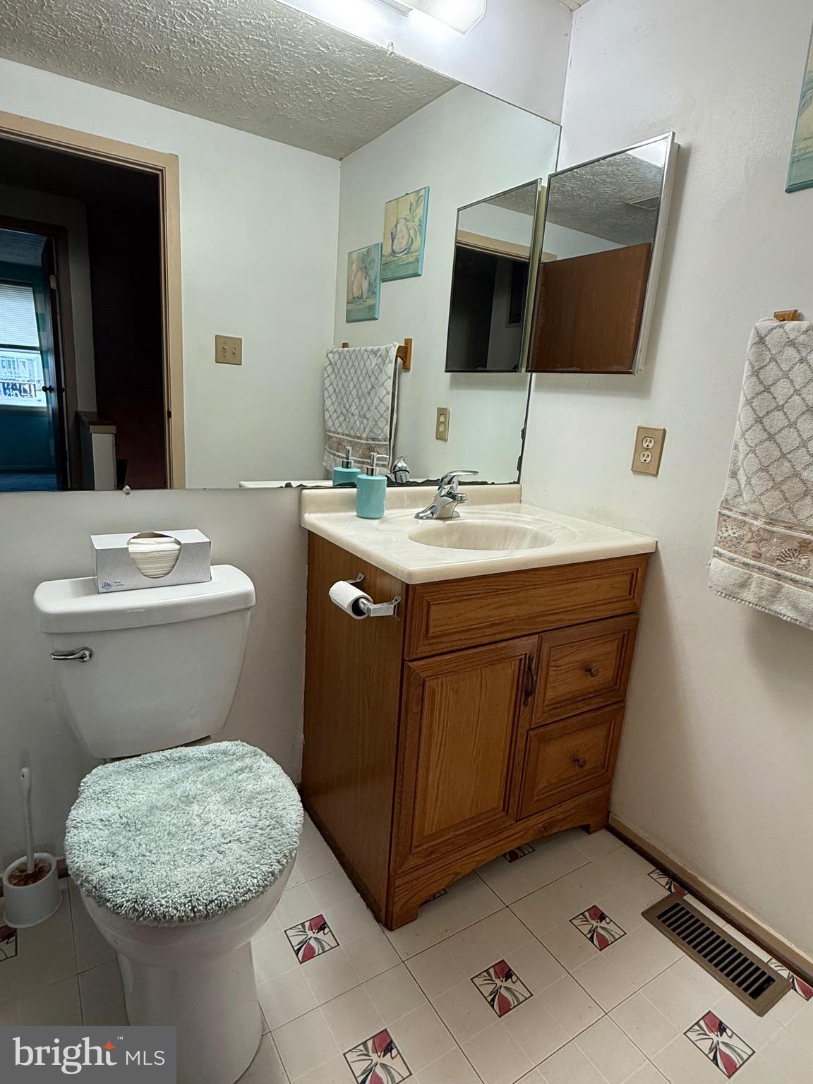 GOLDENTREE - Residential