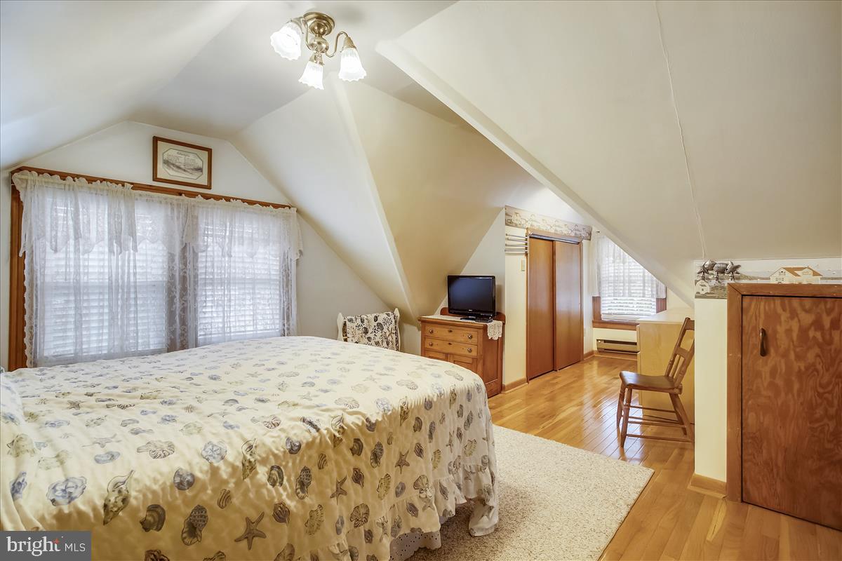 HAMILTON HEIGHTS - Residential