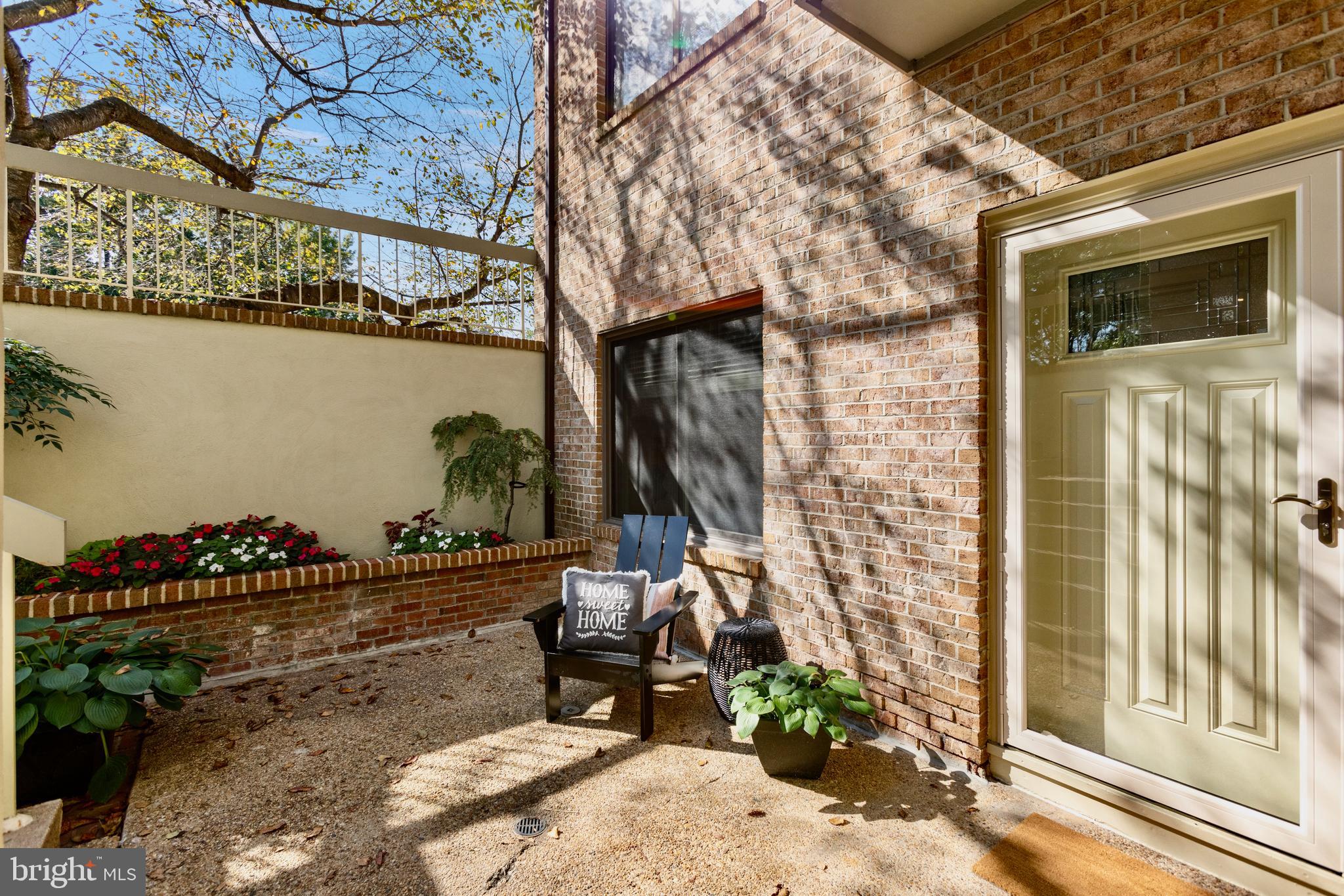 HARBOR POINT - Residential