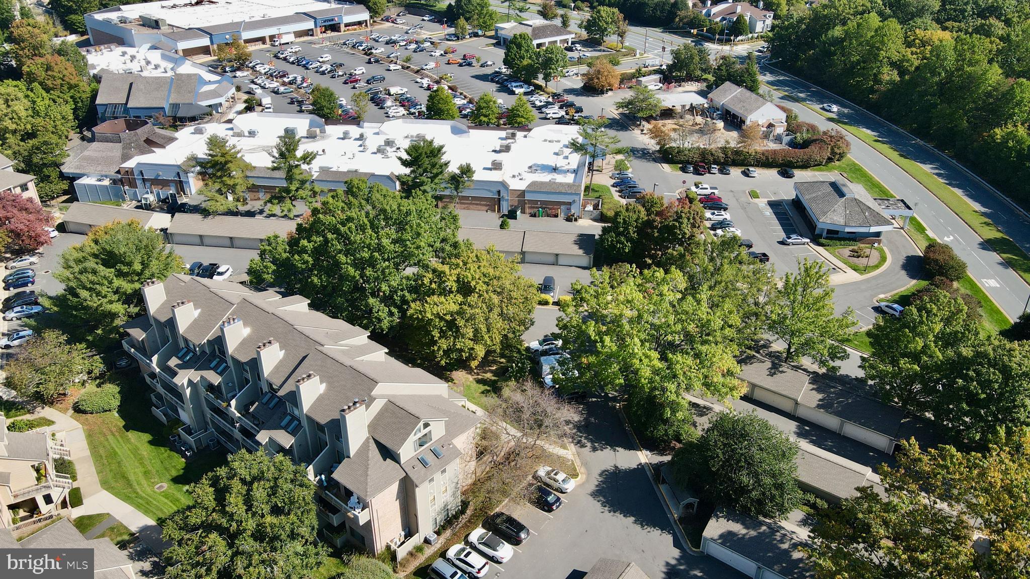 HARBOR POINT - Residential