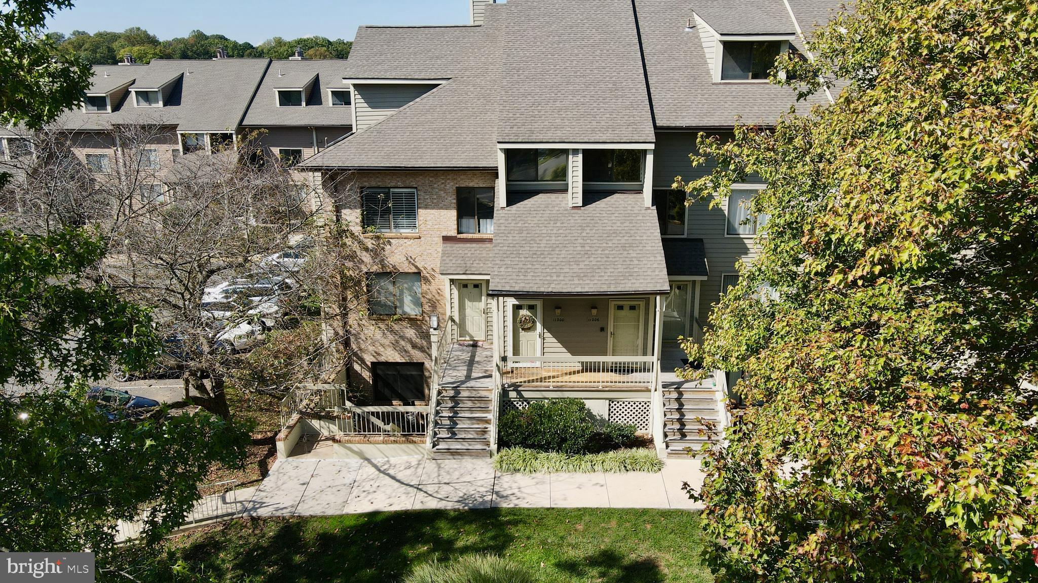 HARBOR POINT - Residential