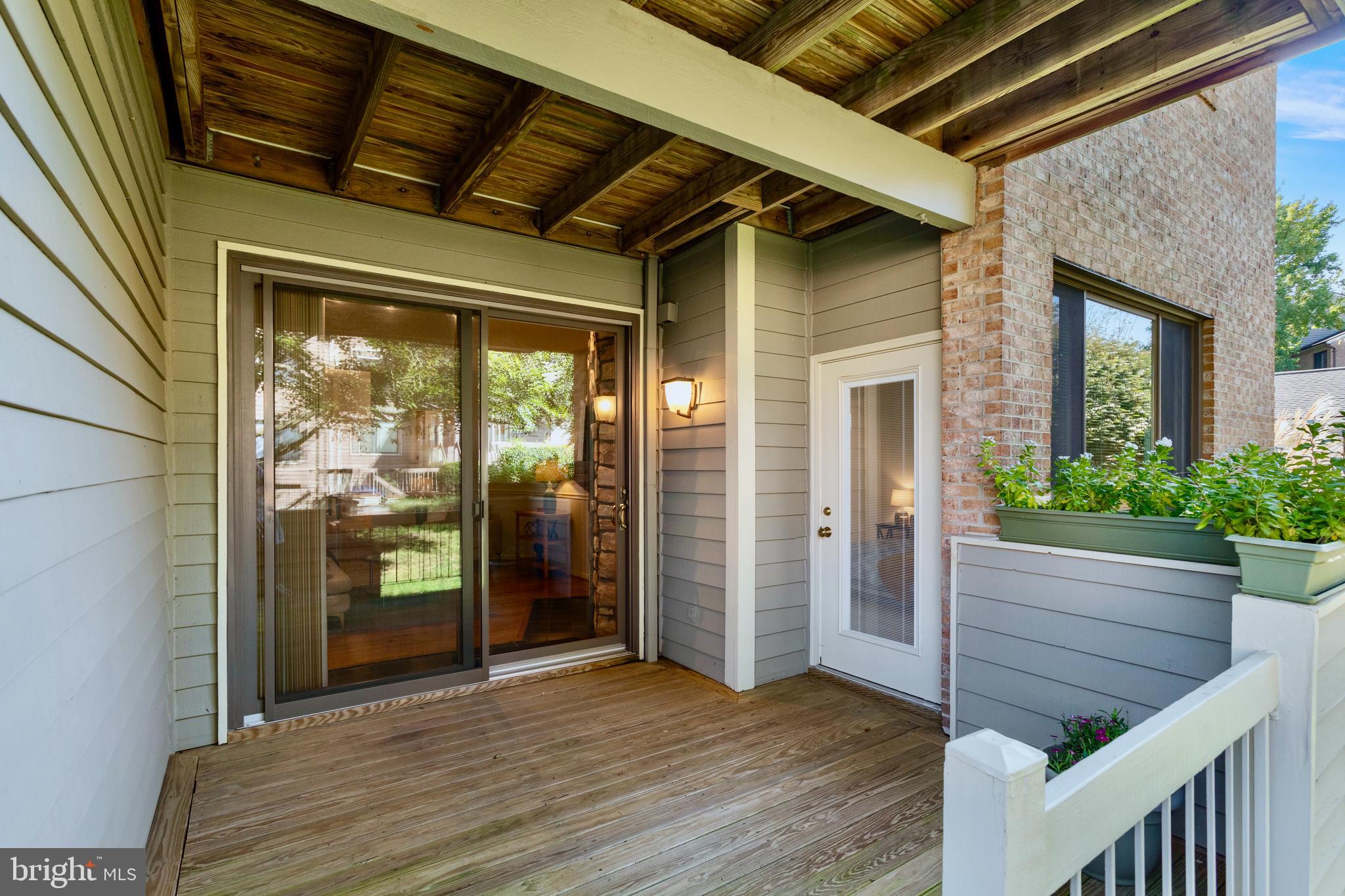 HARBOR POINT - Residential