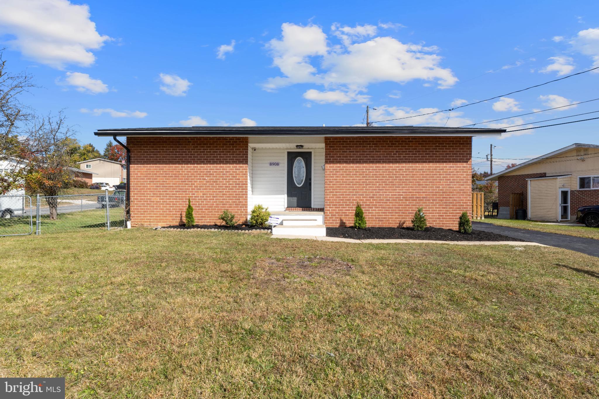 RANDALLSTOWN - Residential