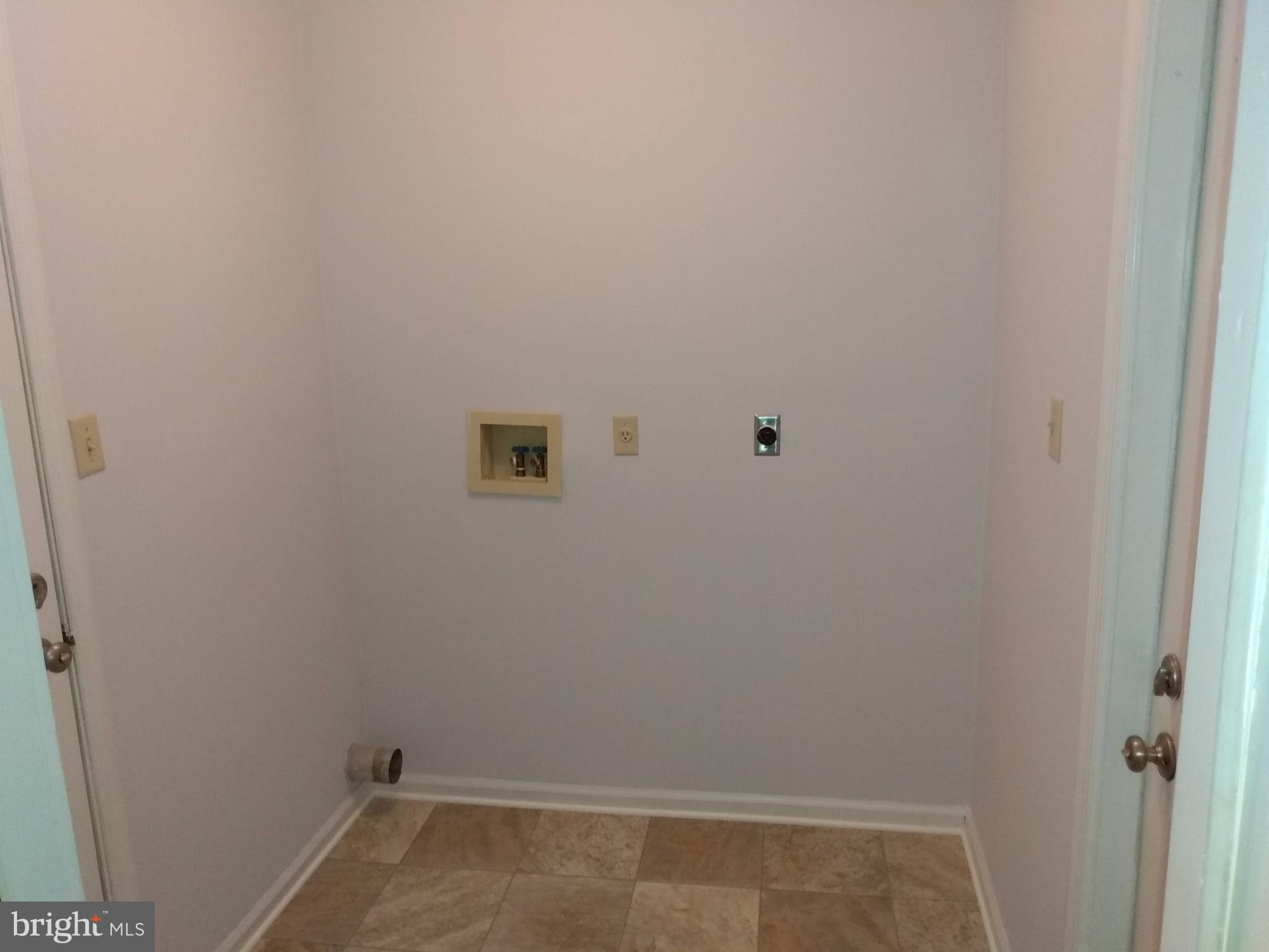 WASHINGTON WOODS - Residential