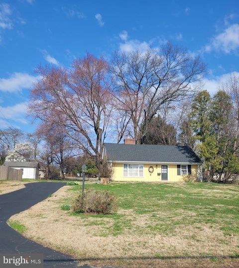 Photo of 1414 Hallowell Street, CONSHOHOCKEN, PA 19428 (MLS # PAMC2171796)