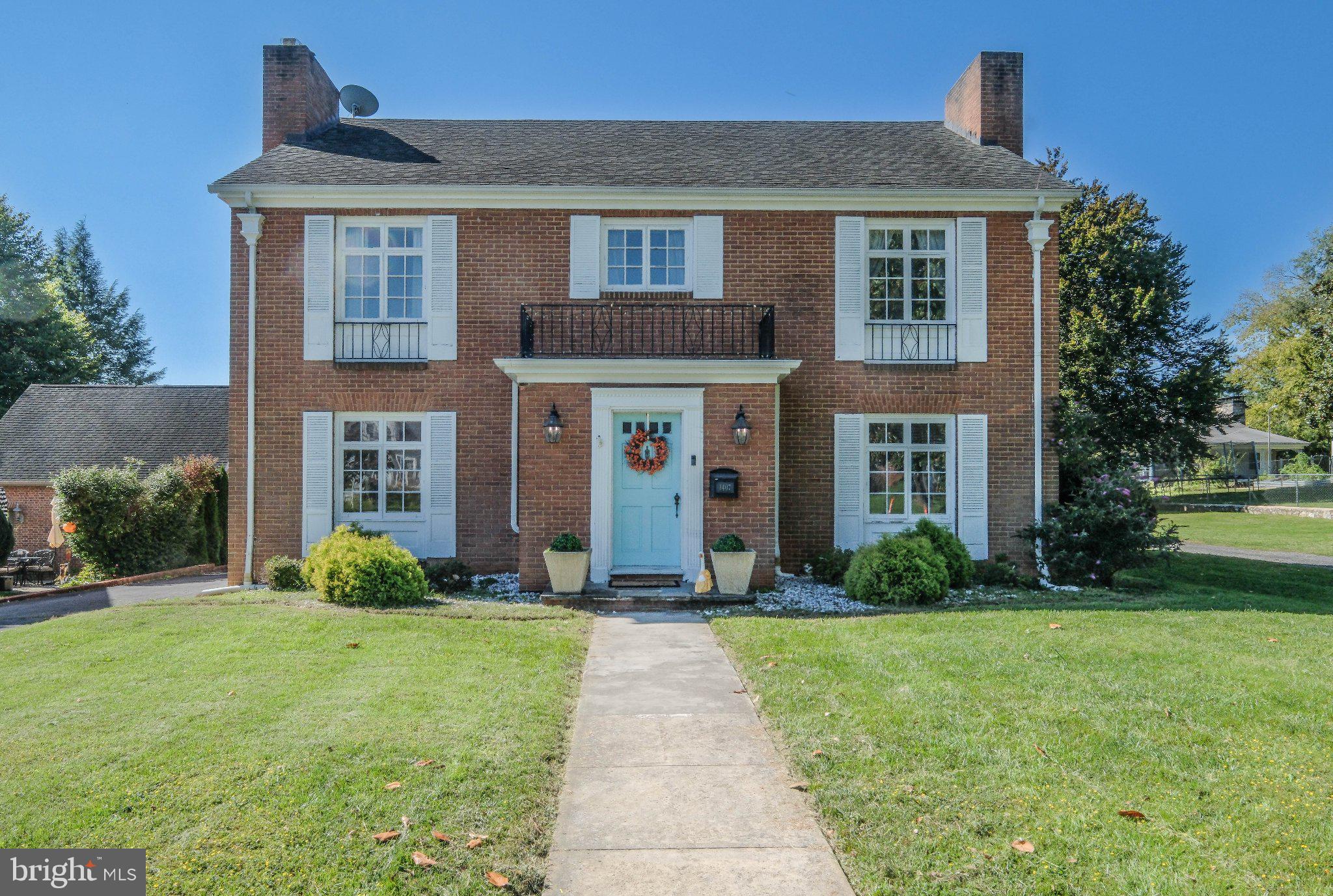 1407 W KING STREET