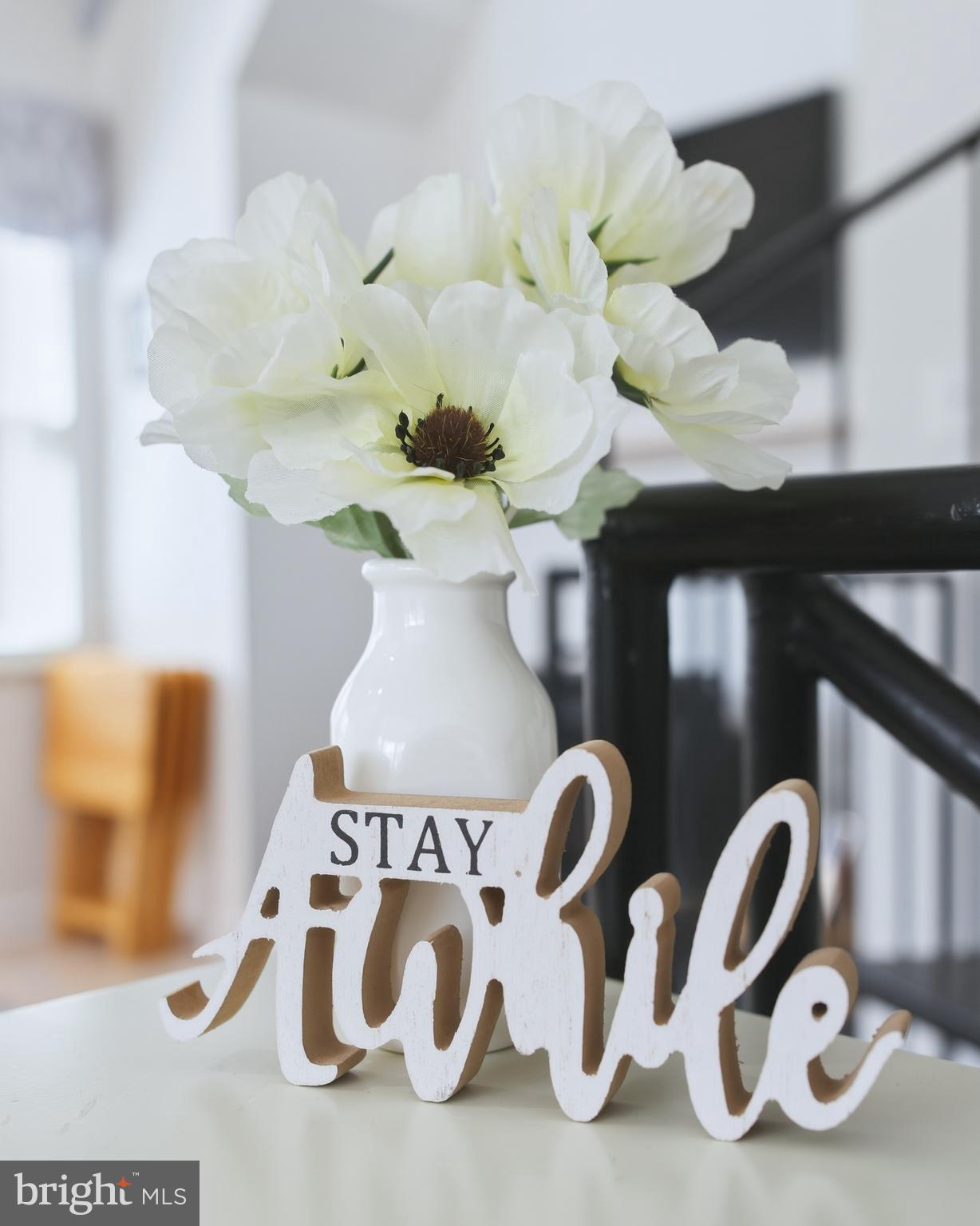 LAKEVIEW PEDESTAL HOMES - Residential