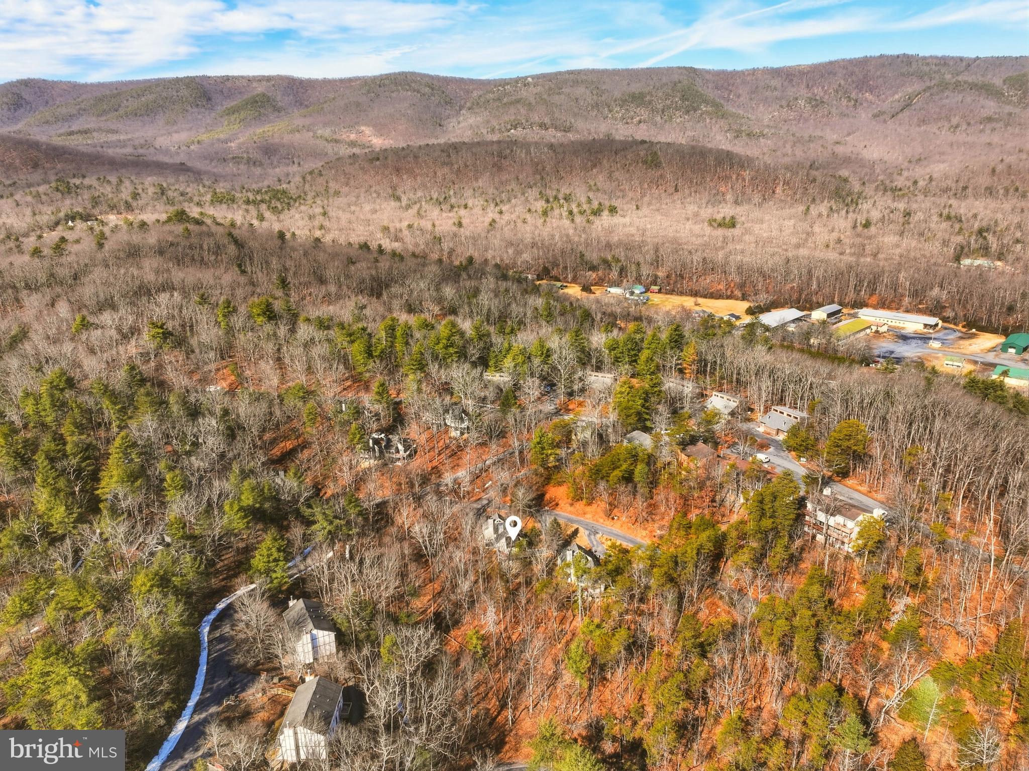 LAKEVIEW PEDESTAL HOMES - Residential