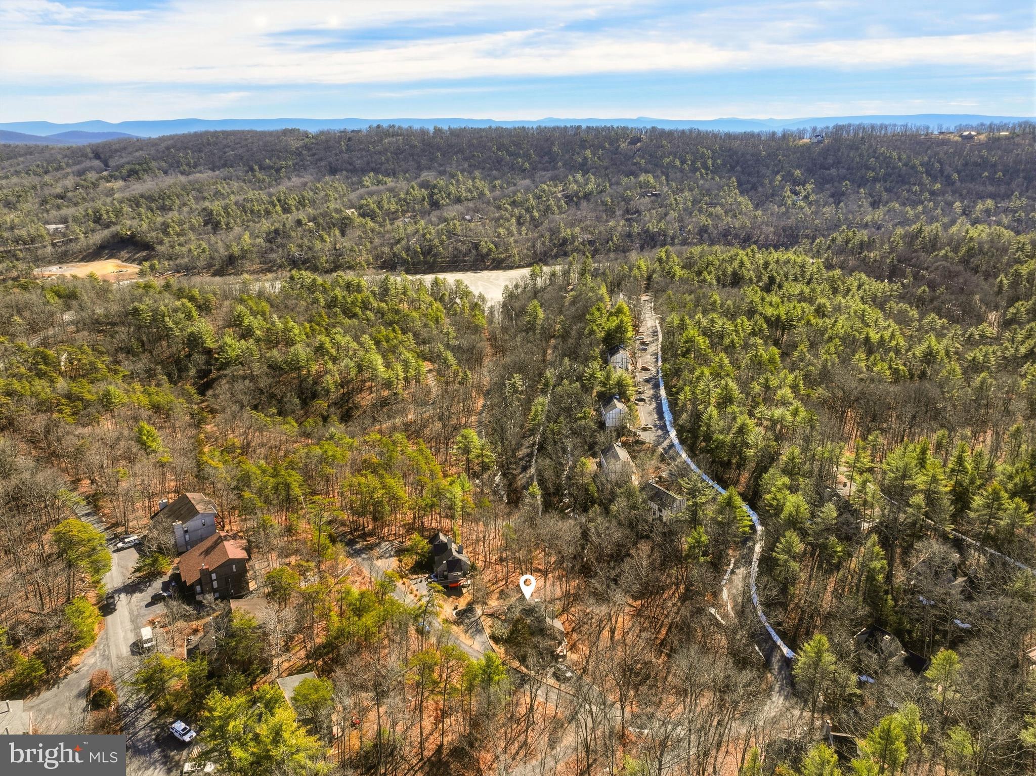 LAKEVIEW PEDESTAL HOMES - Residential