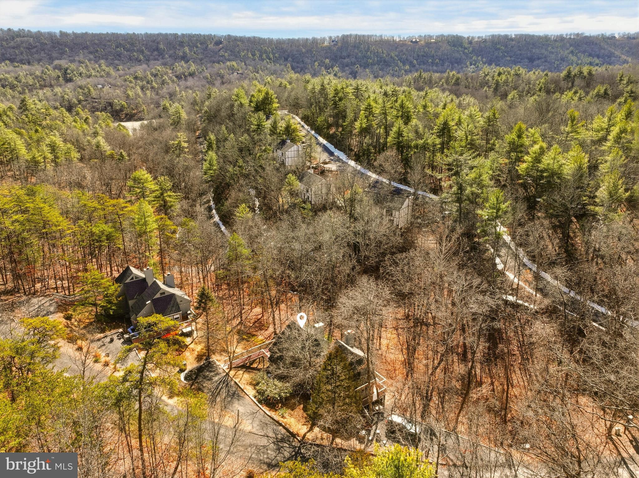 LAKEVIEW PEDESTAL HOMES - Residential