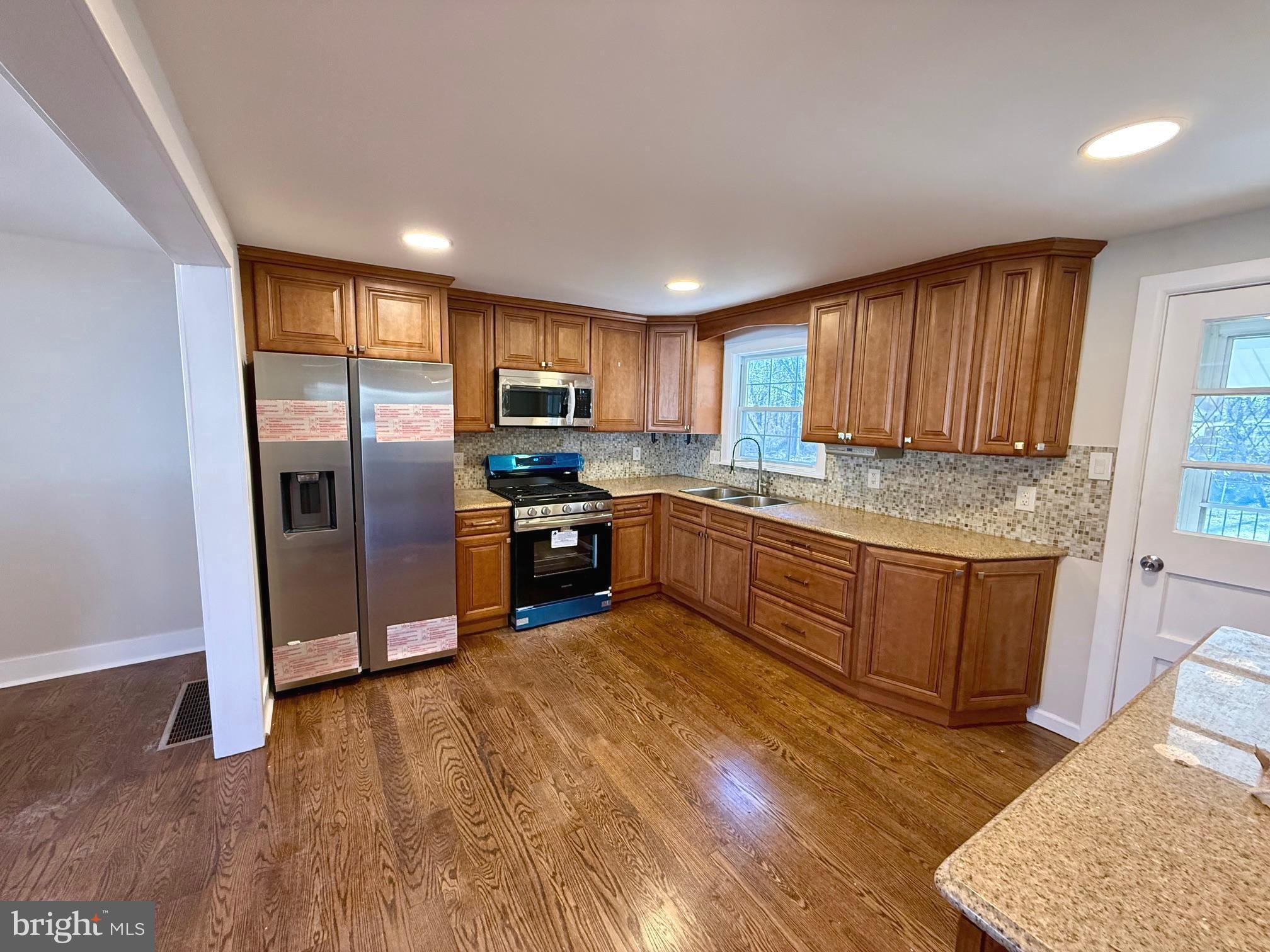 BRISTOL - Residential