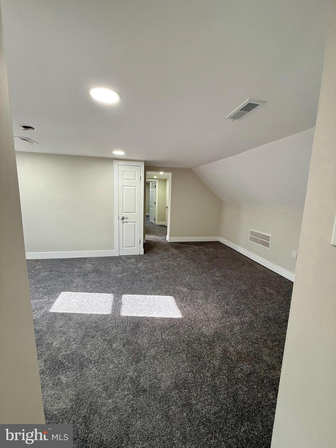 BRISTOL - Residential