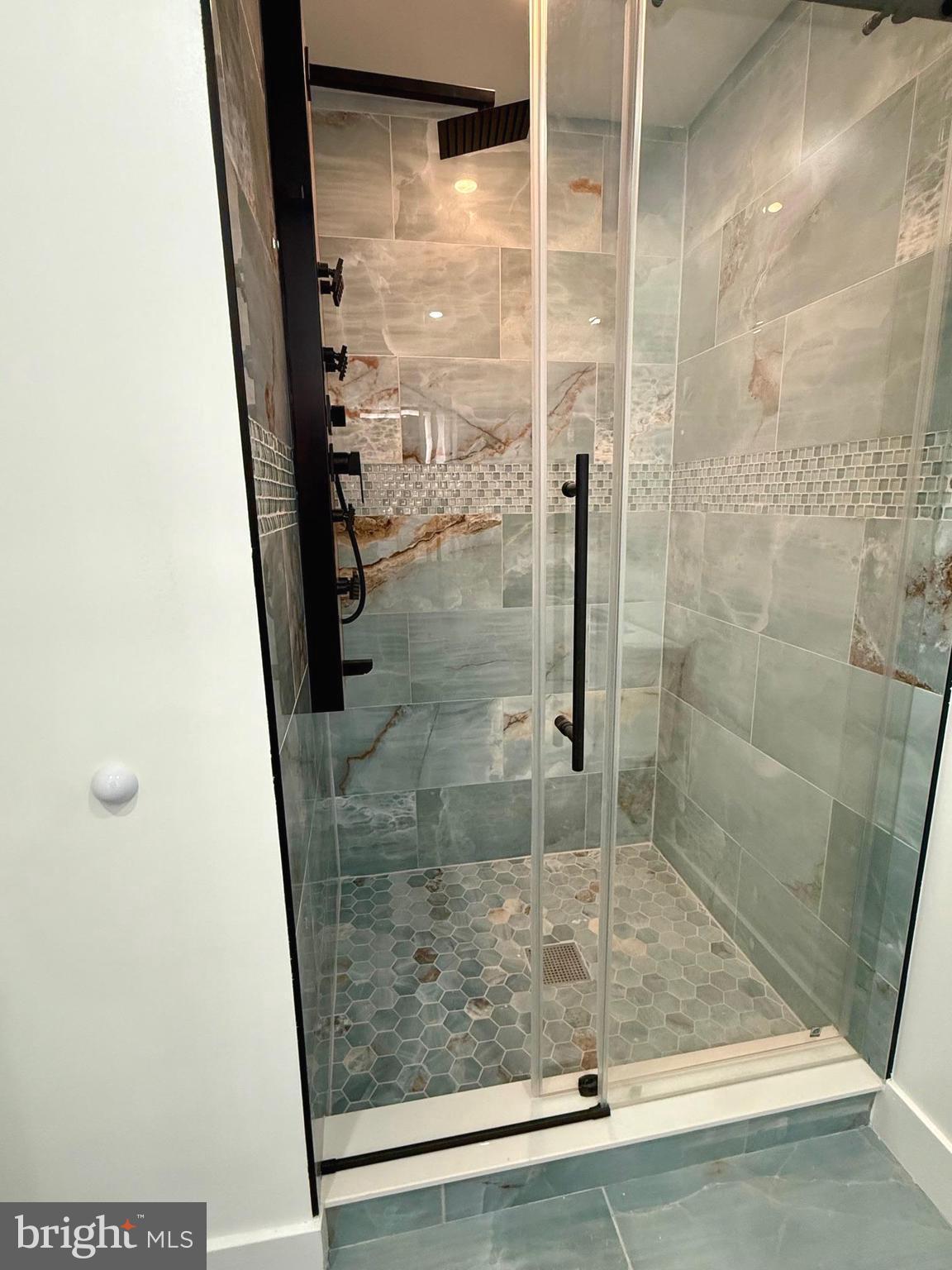 BRISTOL - Residential