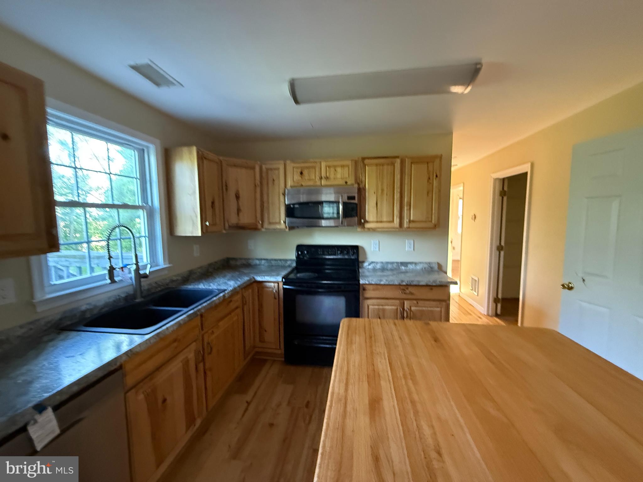 POTOMAC HILLS - Residential