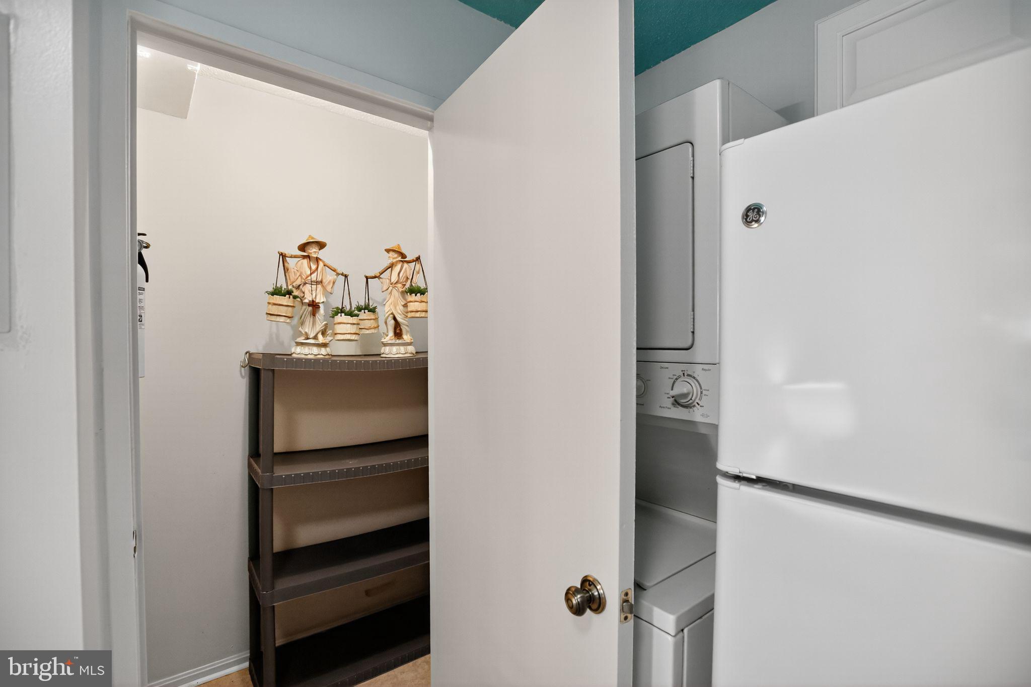 GREENS AT LEISURE WORLD - Residential