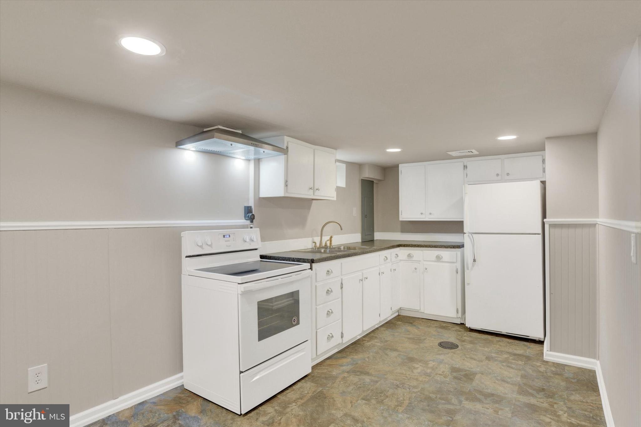 PALMDALE - Residential