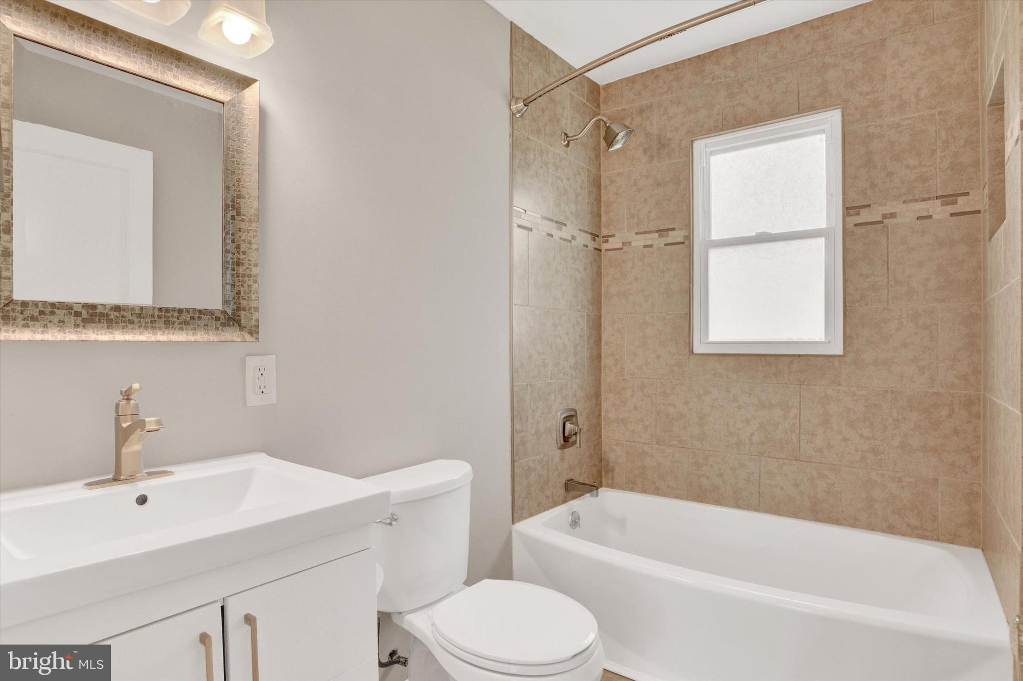 PALMDALE - Residential