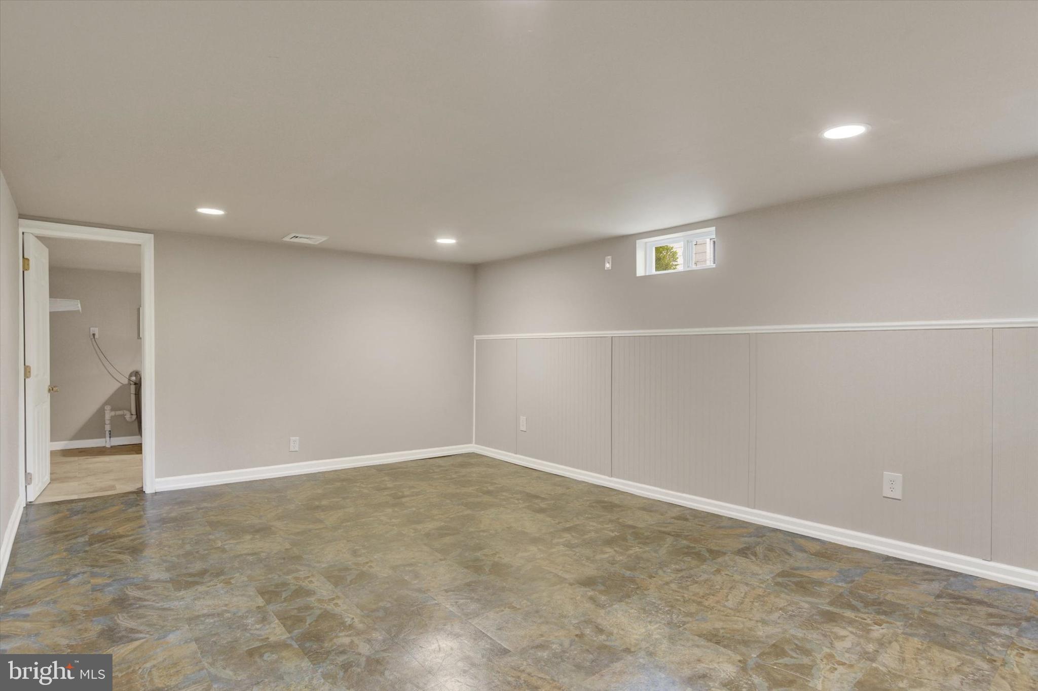 PALMDALE - Residential