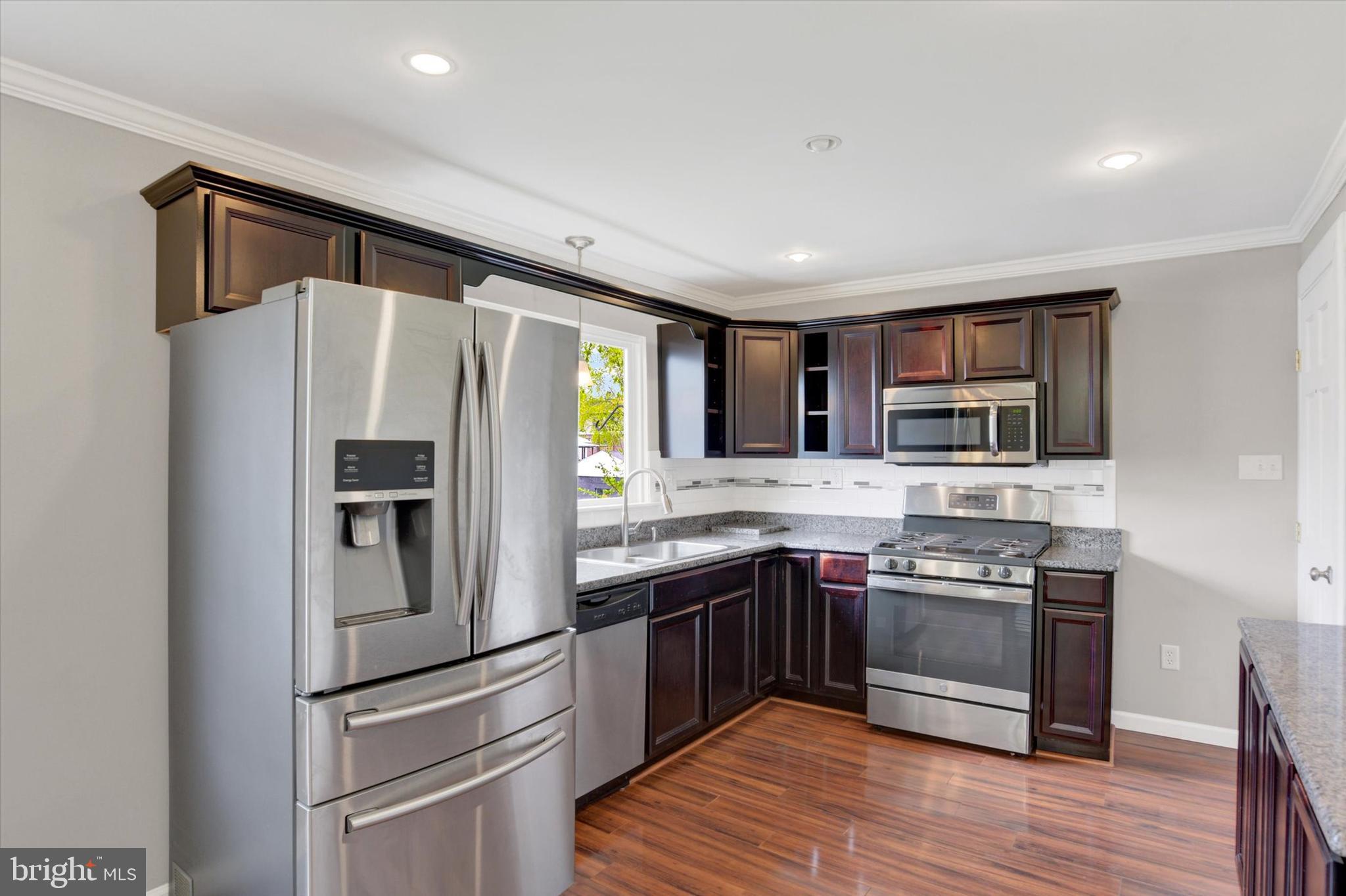 PALMDALE - Residential