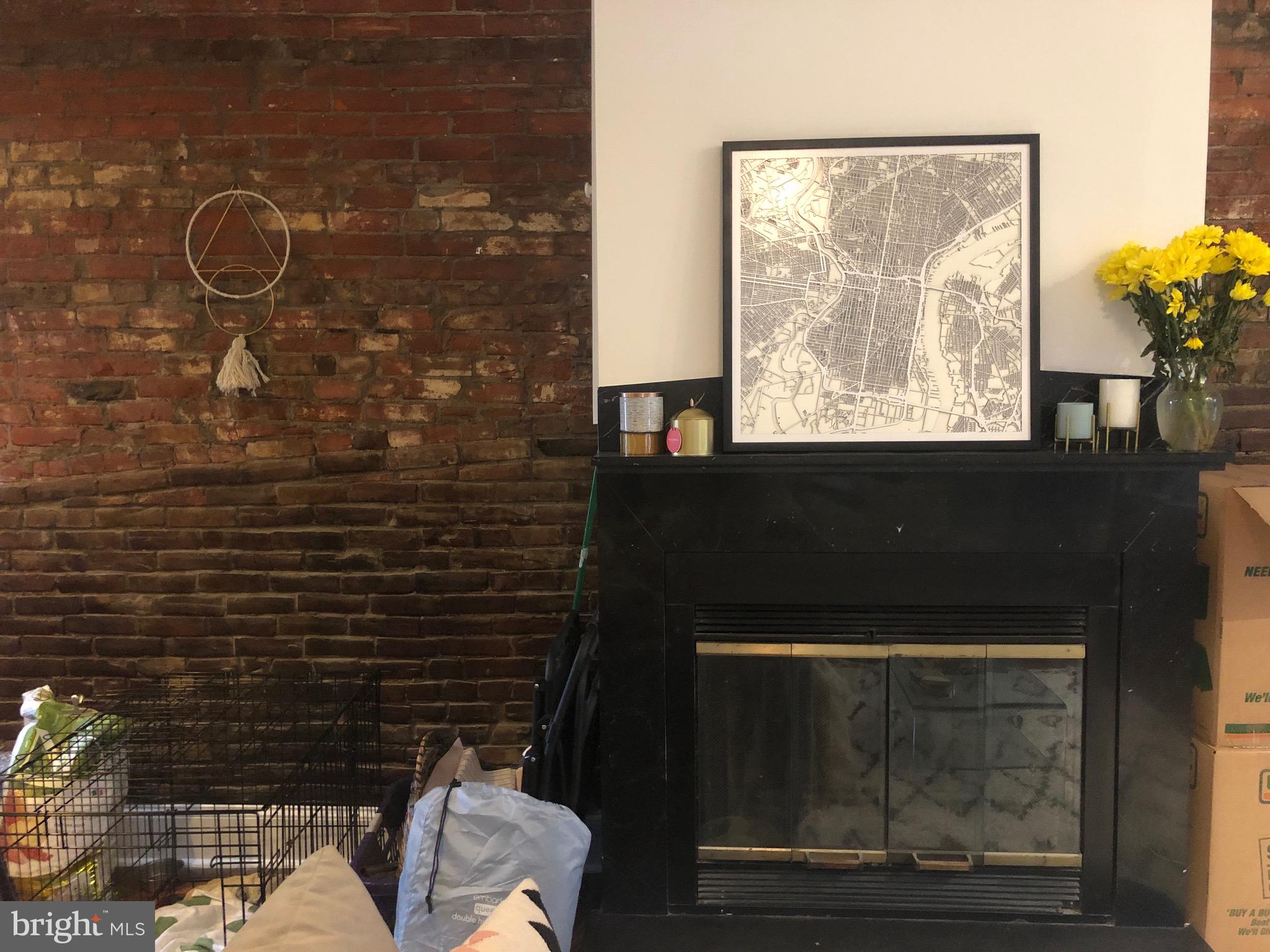 QUEEN VILLAGE - Residential Income