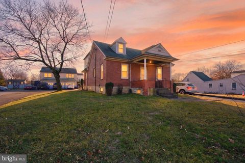 962 GROSSTOWN ROAD POTTSTOWN PA 19464