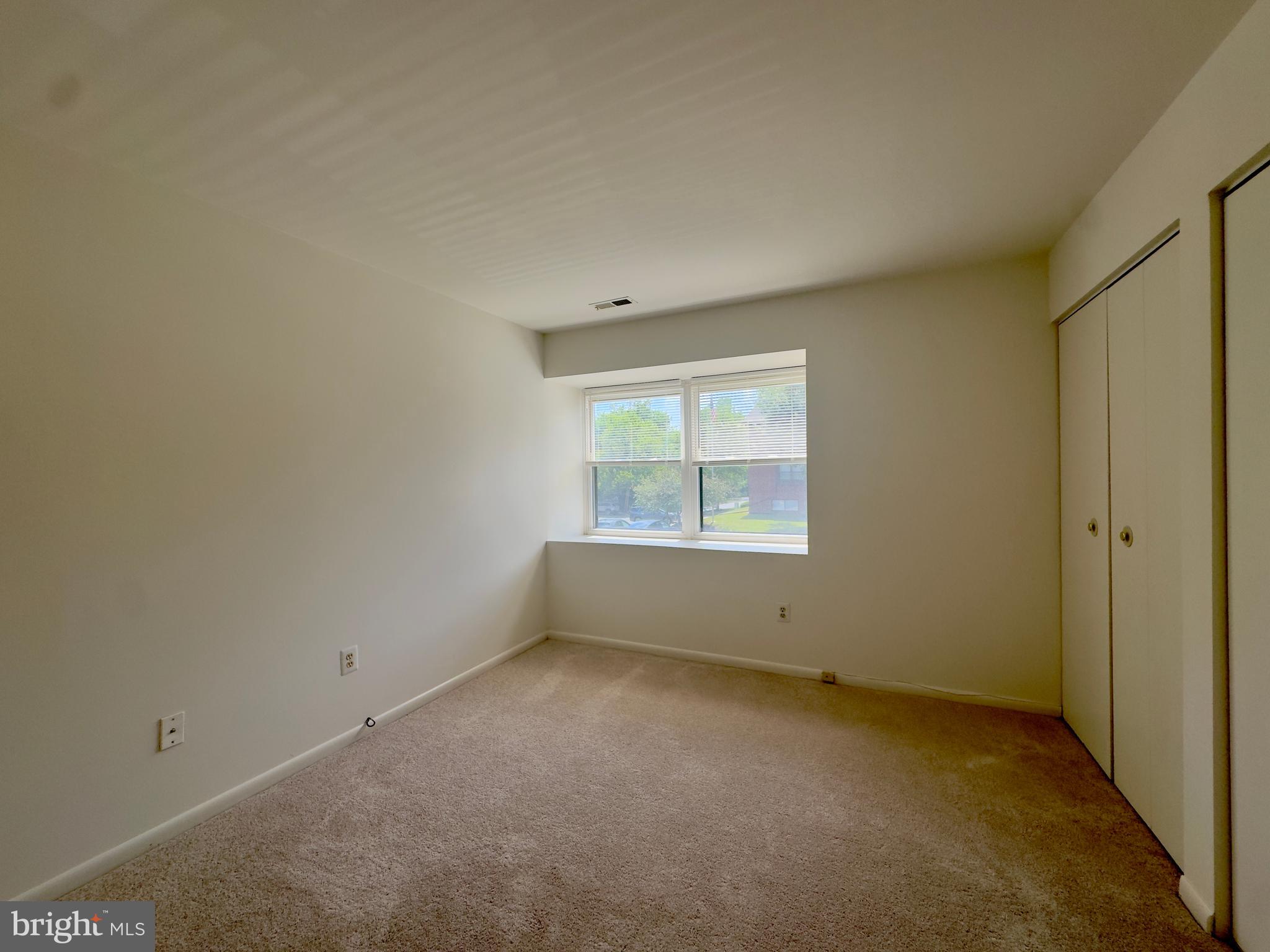 20 JULIET LANE 204