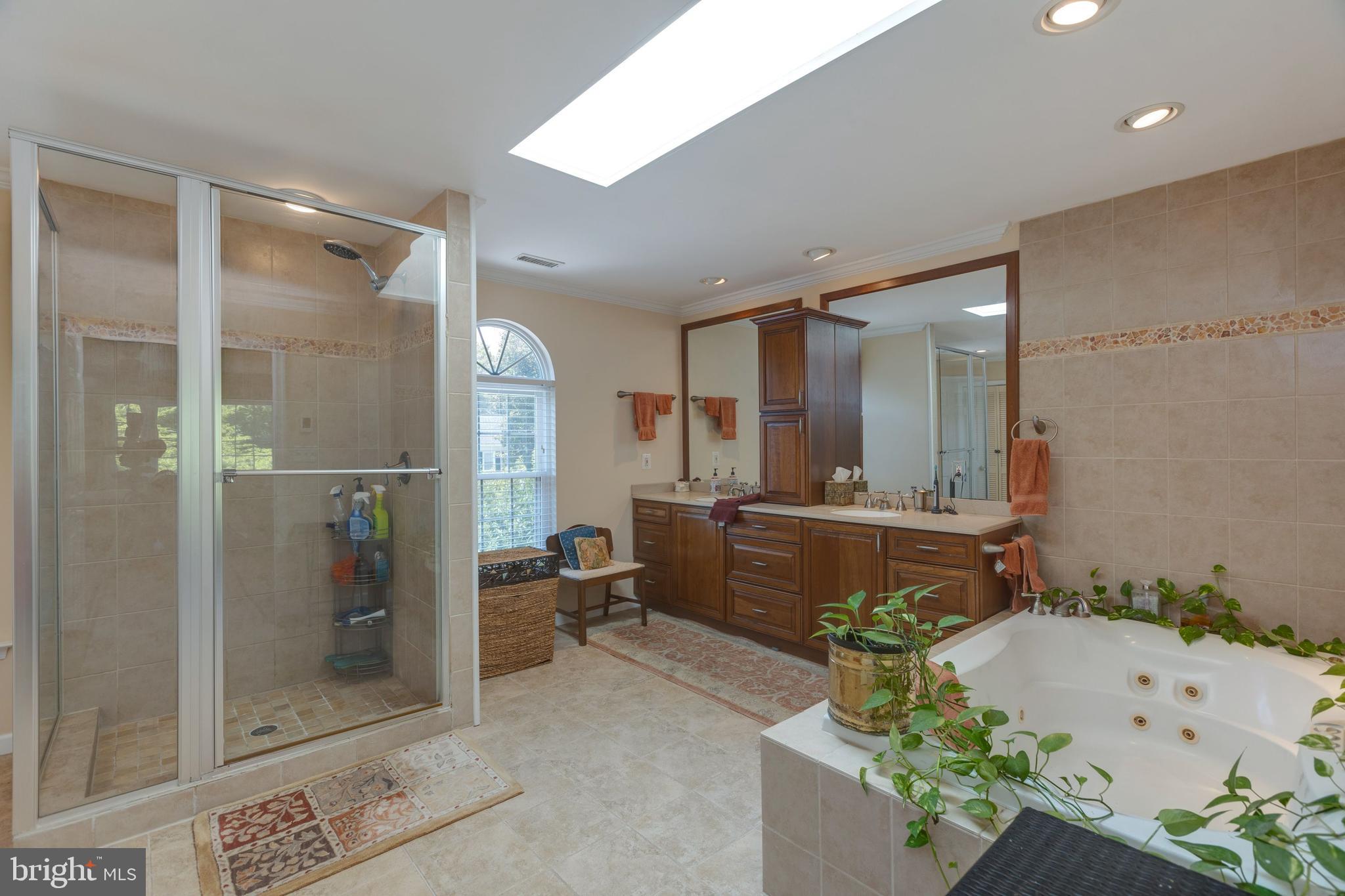 RACEWAY FARMS - Residential
