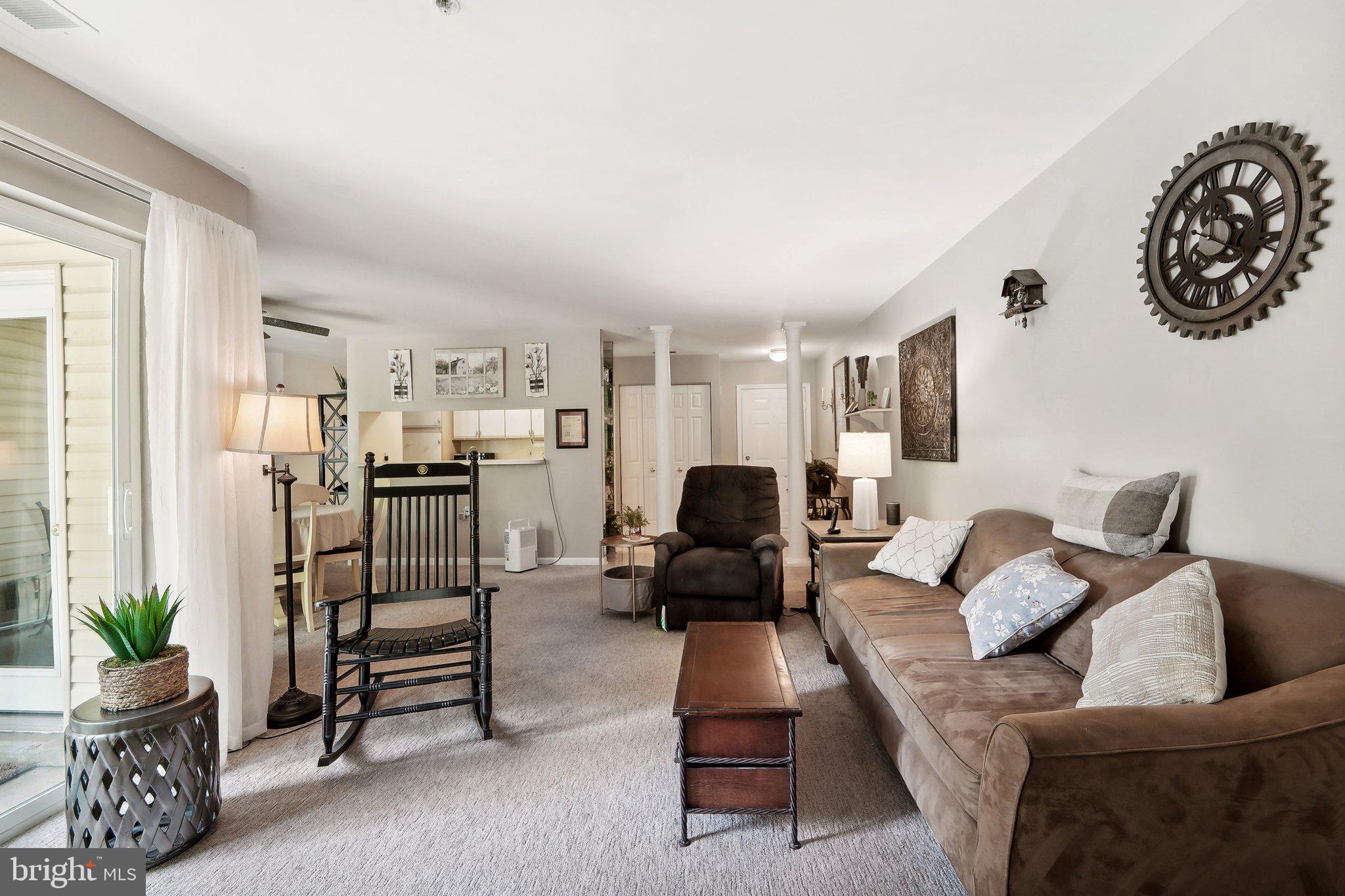 OAK LEAF VILLAS - Residential