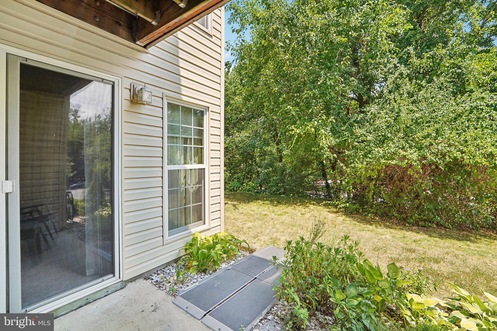 OAK LEAF VILLAS - Residential