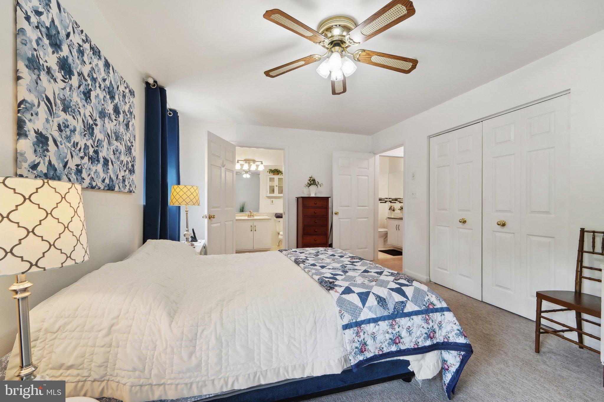 OAK LEAF VILLAS - Residential