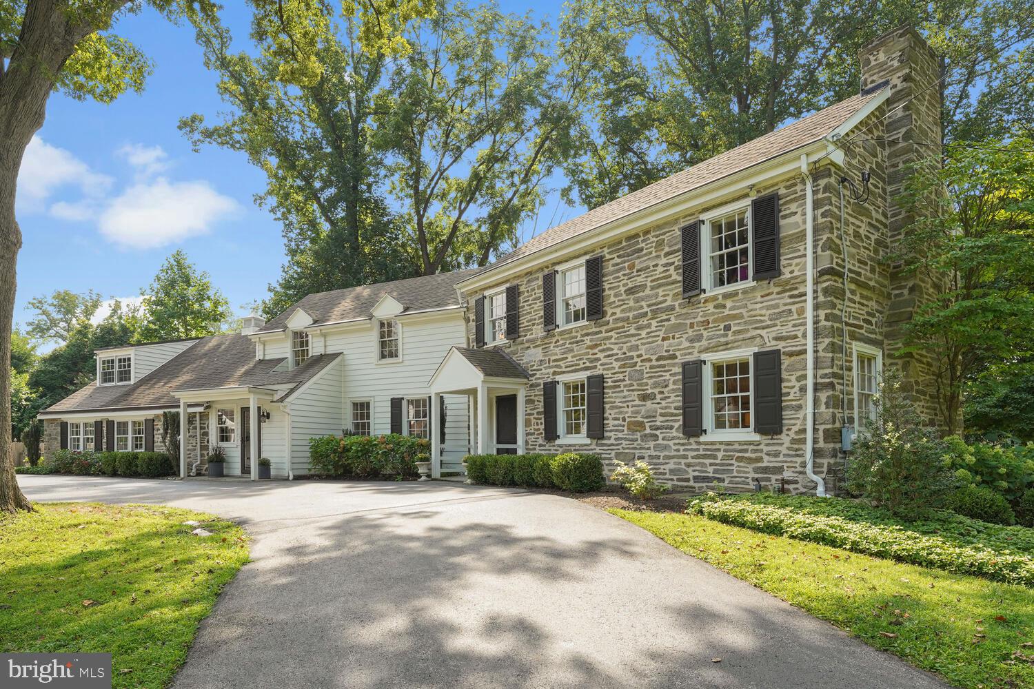 MERION WEST - Residential
