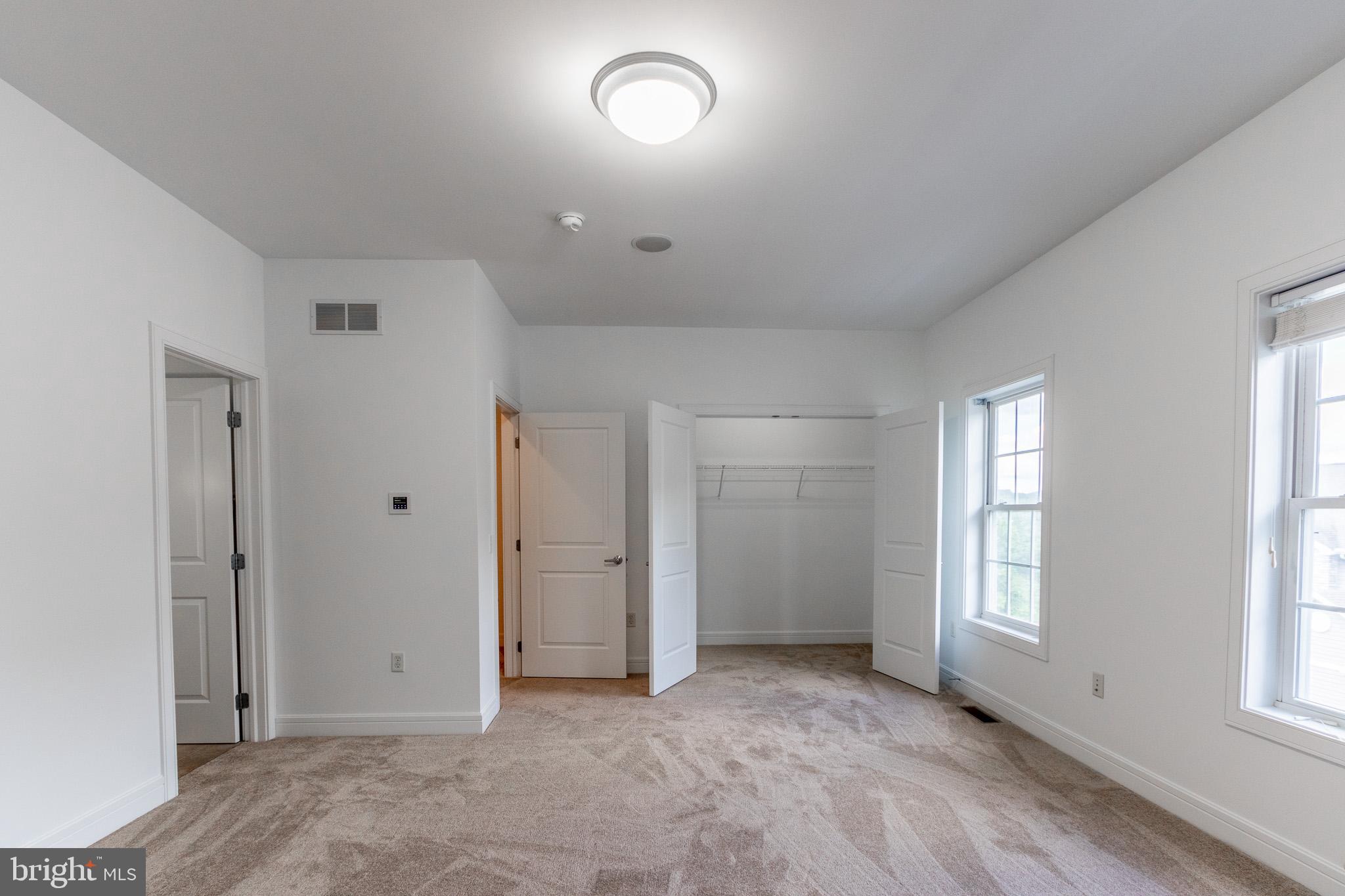 THE PRESCOT - Residential