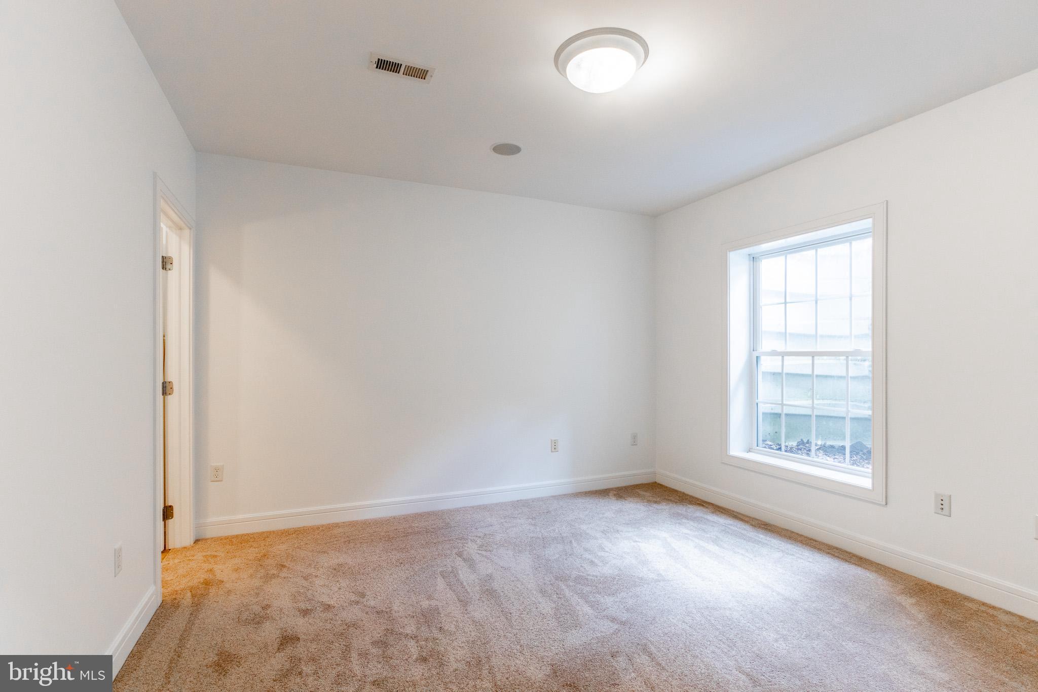 THE PRESCOT - Residential