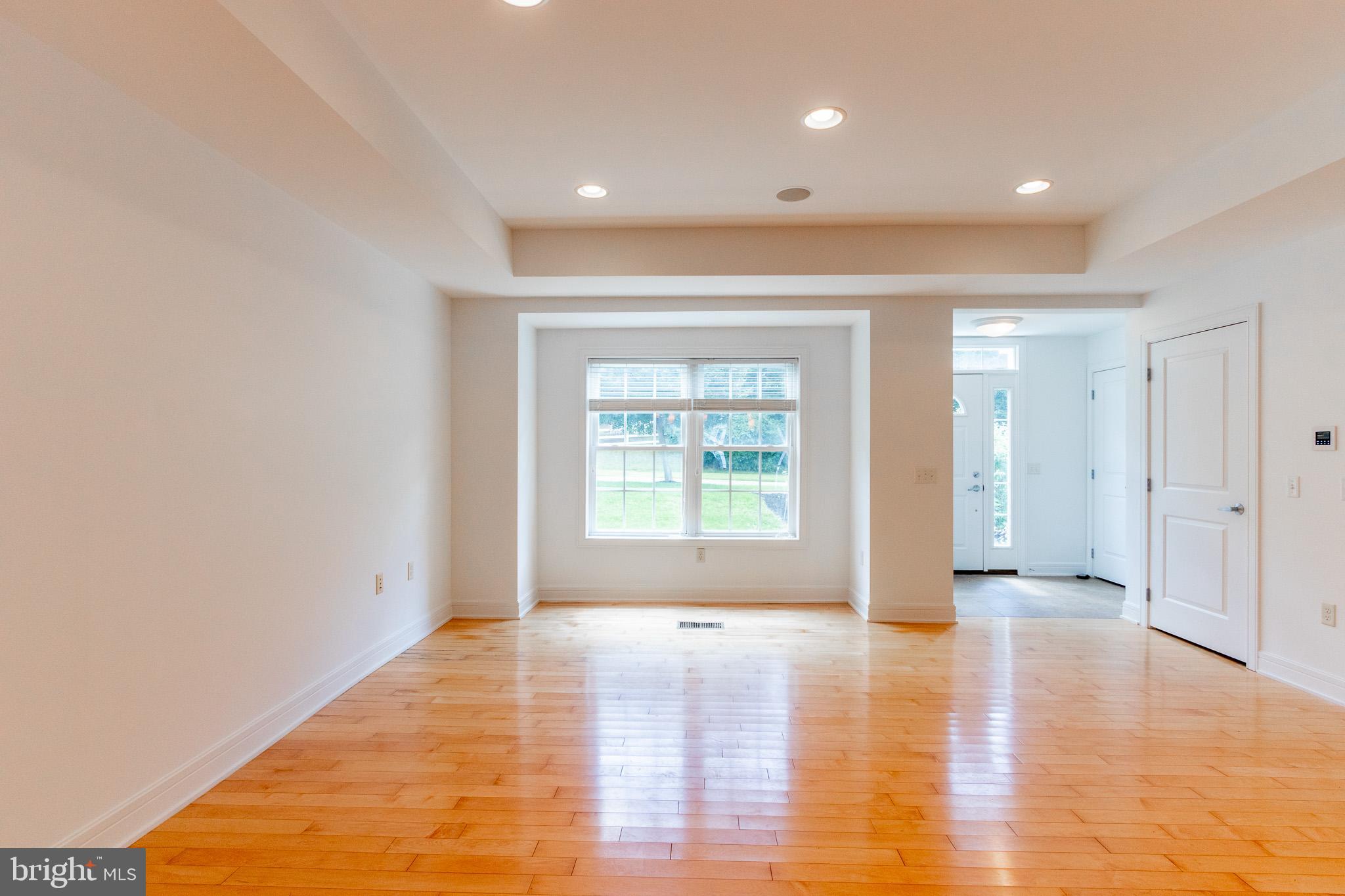 THE PRESCOT - Residential