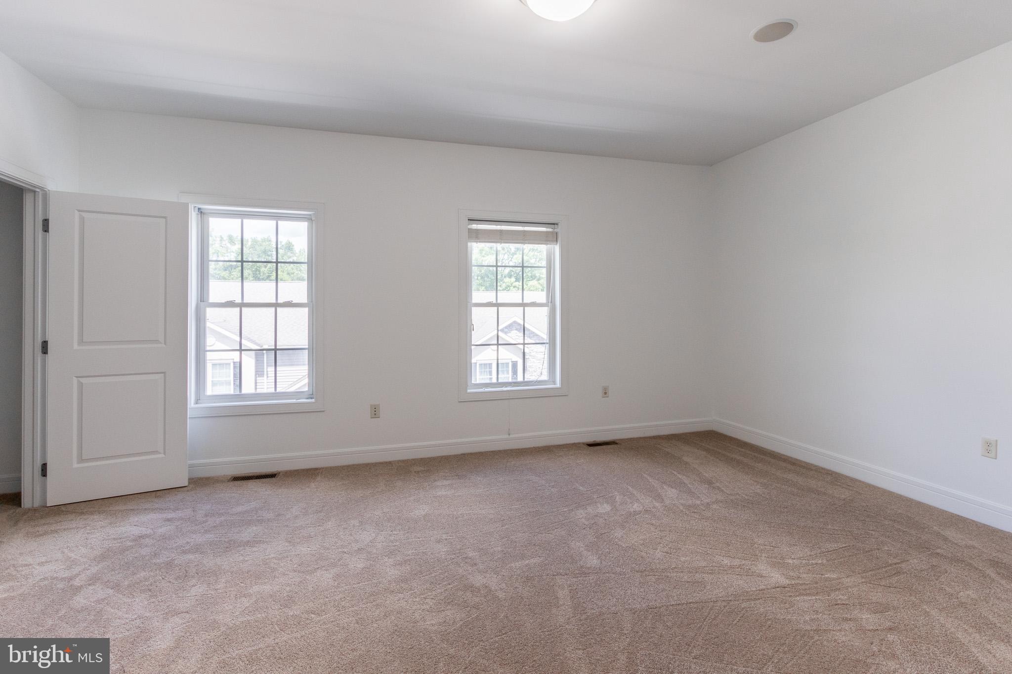 THE PRESCOT - Residential