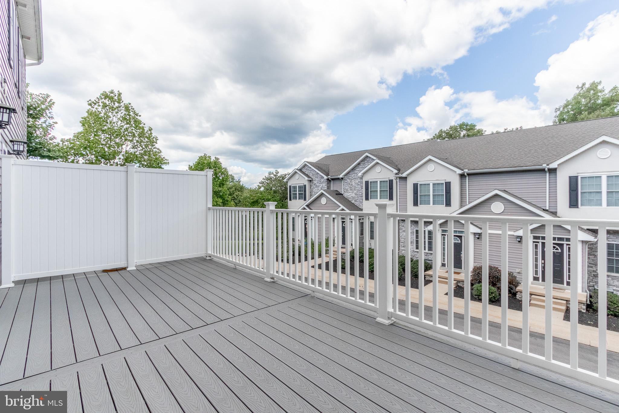 THE PRESCOT - Residential