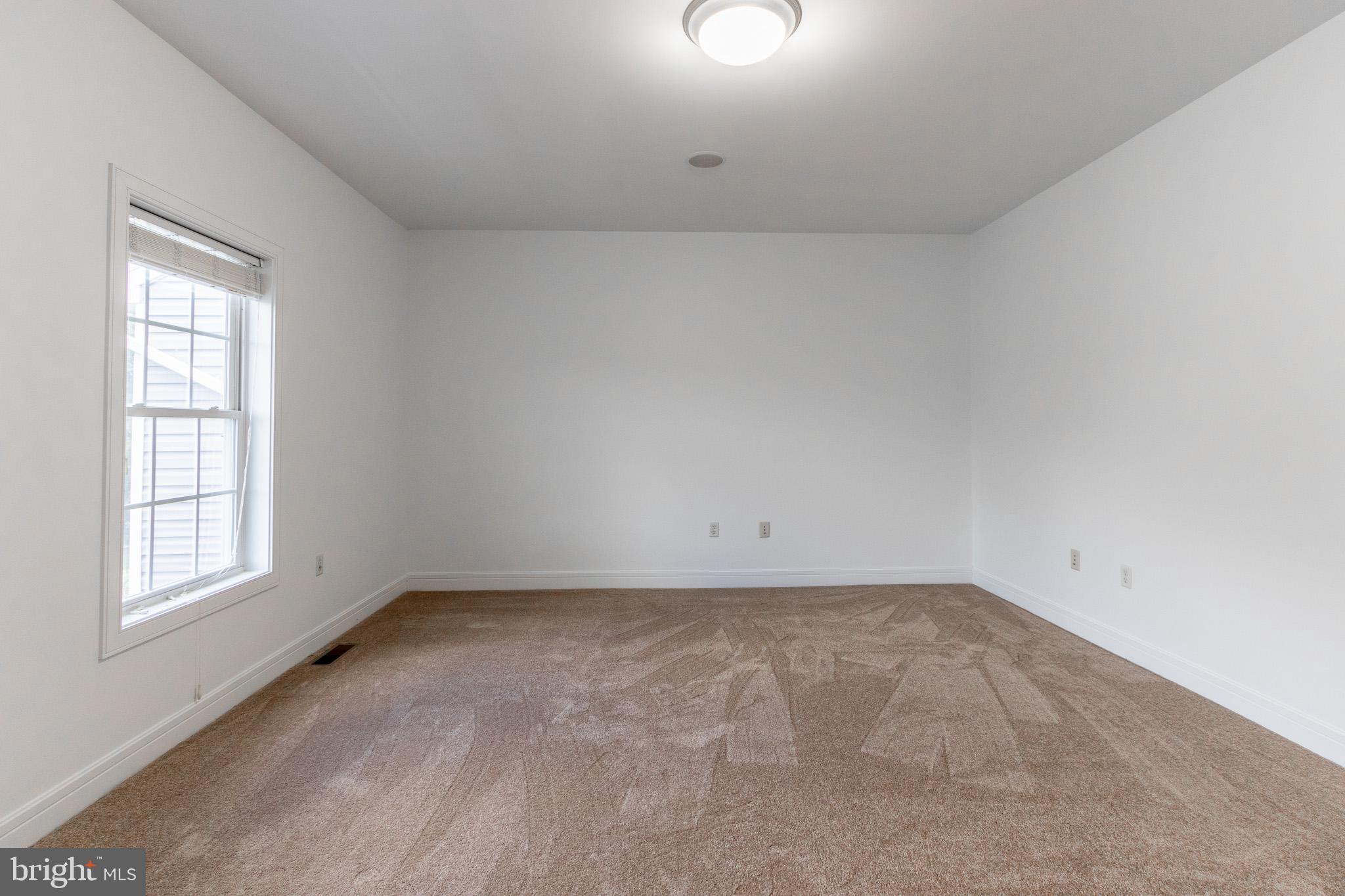 THE PRESCOT - Residential