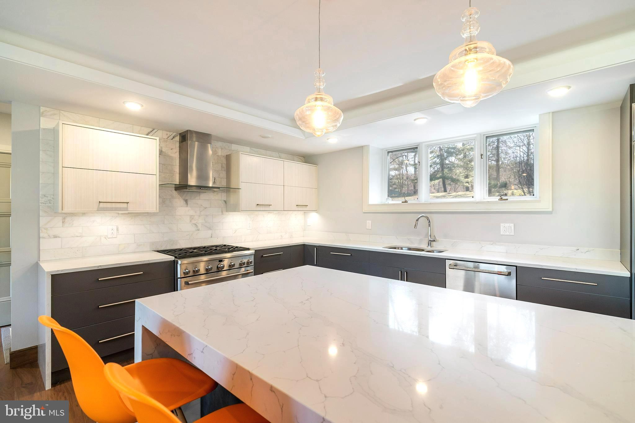 ANDORRA WOODS - Residential