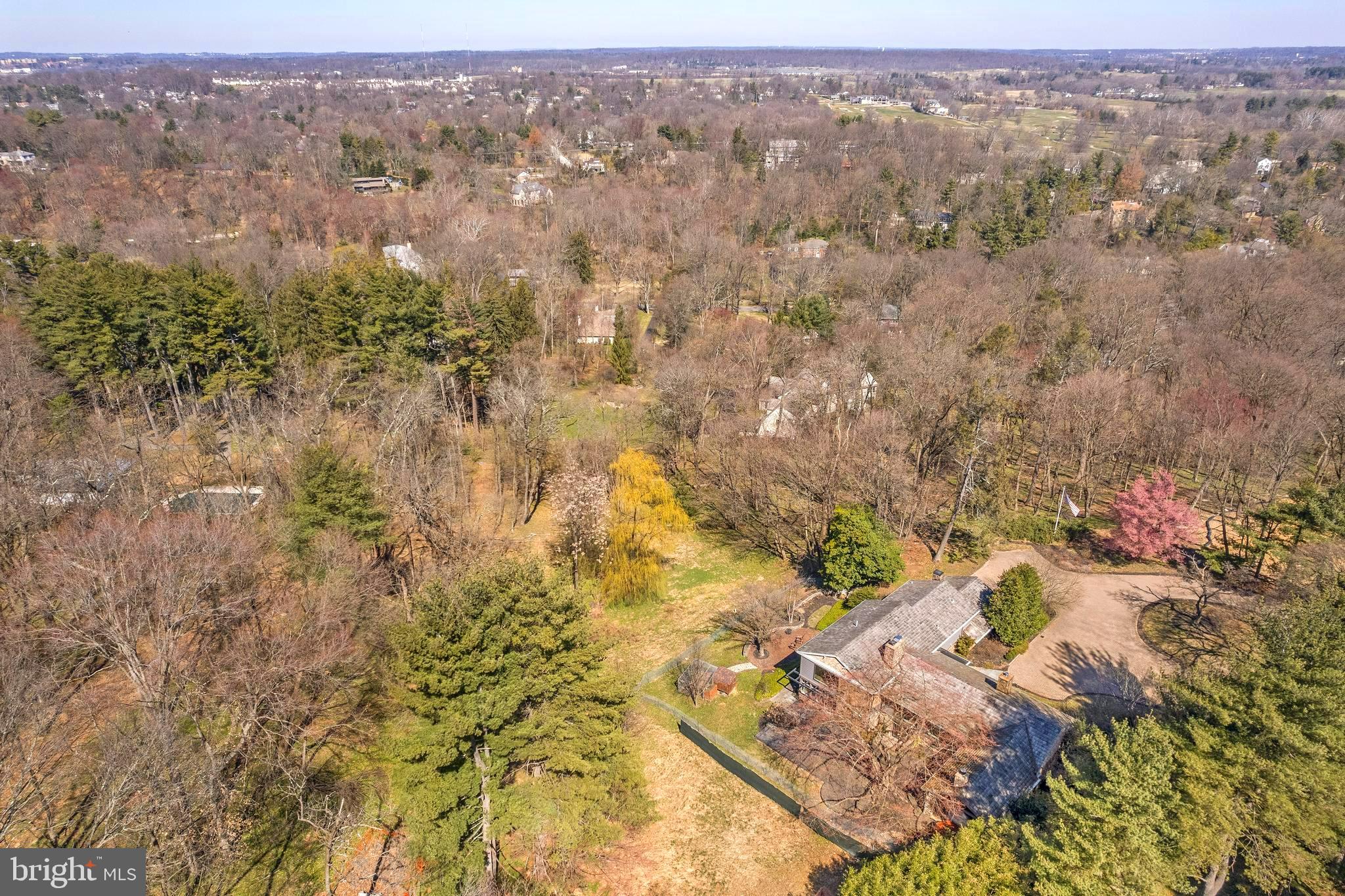 ANDORRA WOODS - Residential