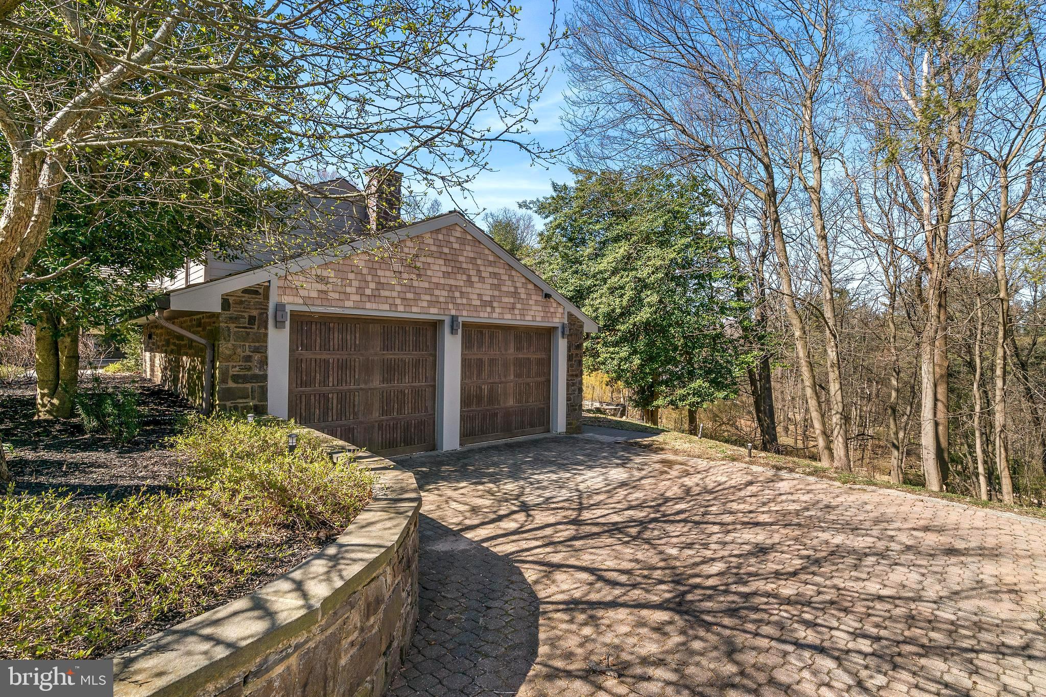 ANDORRA WOODS - Residential