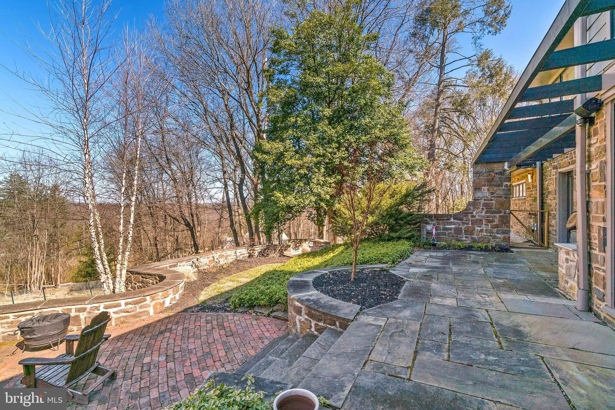 ANDORRA WOODS - Residential