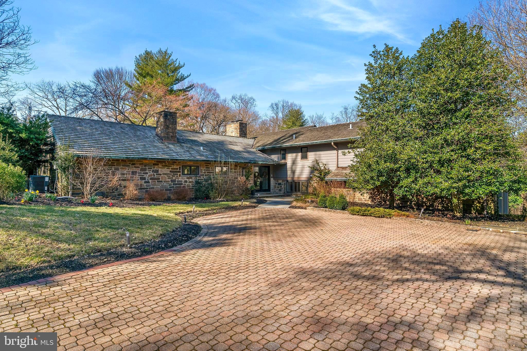 ANDORRA WOODS - Residential