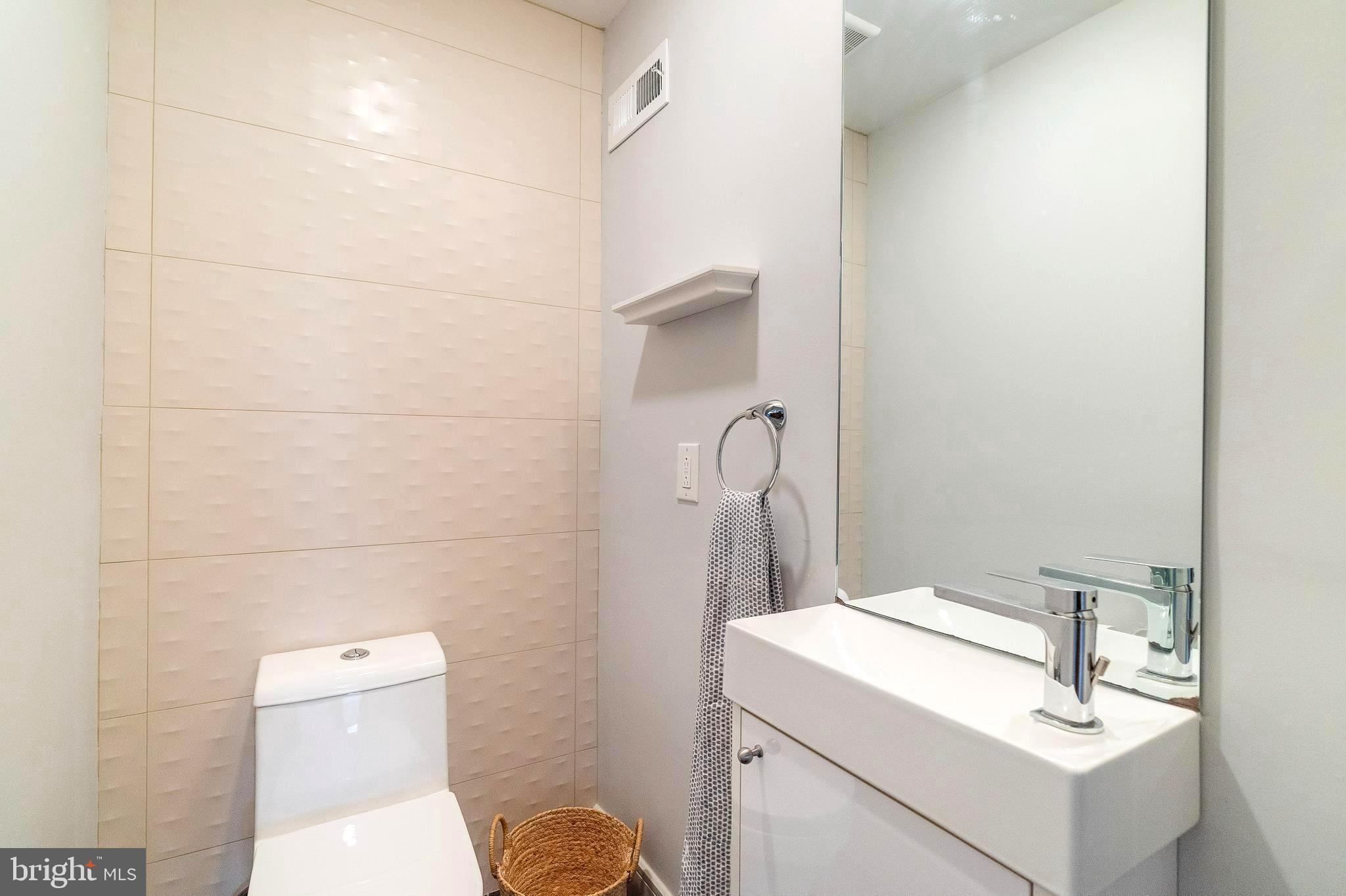 ANDORRA WOODS - Residential